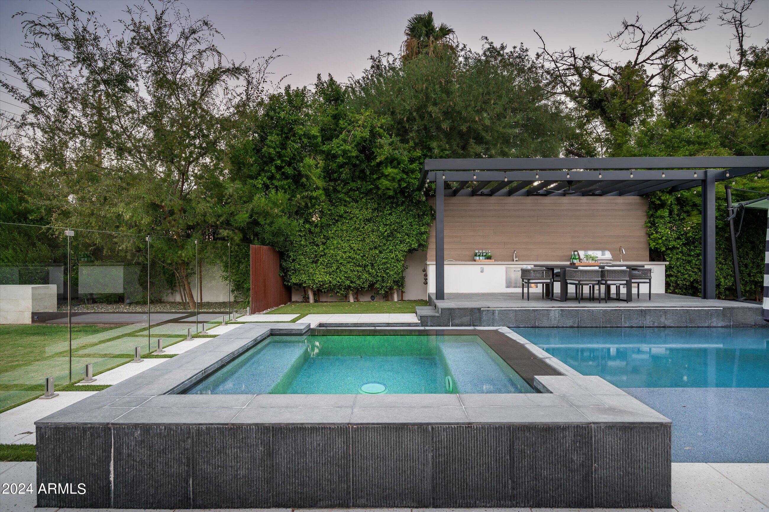 6201 E CALLE REDONDA --