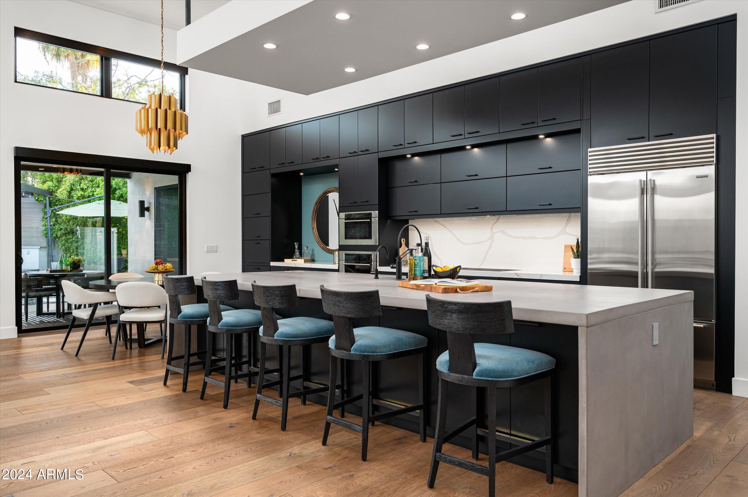 6201 E CALLE REDONDA --