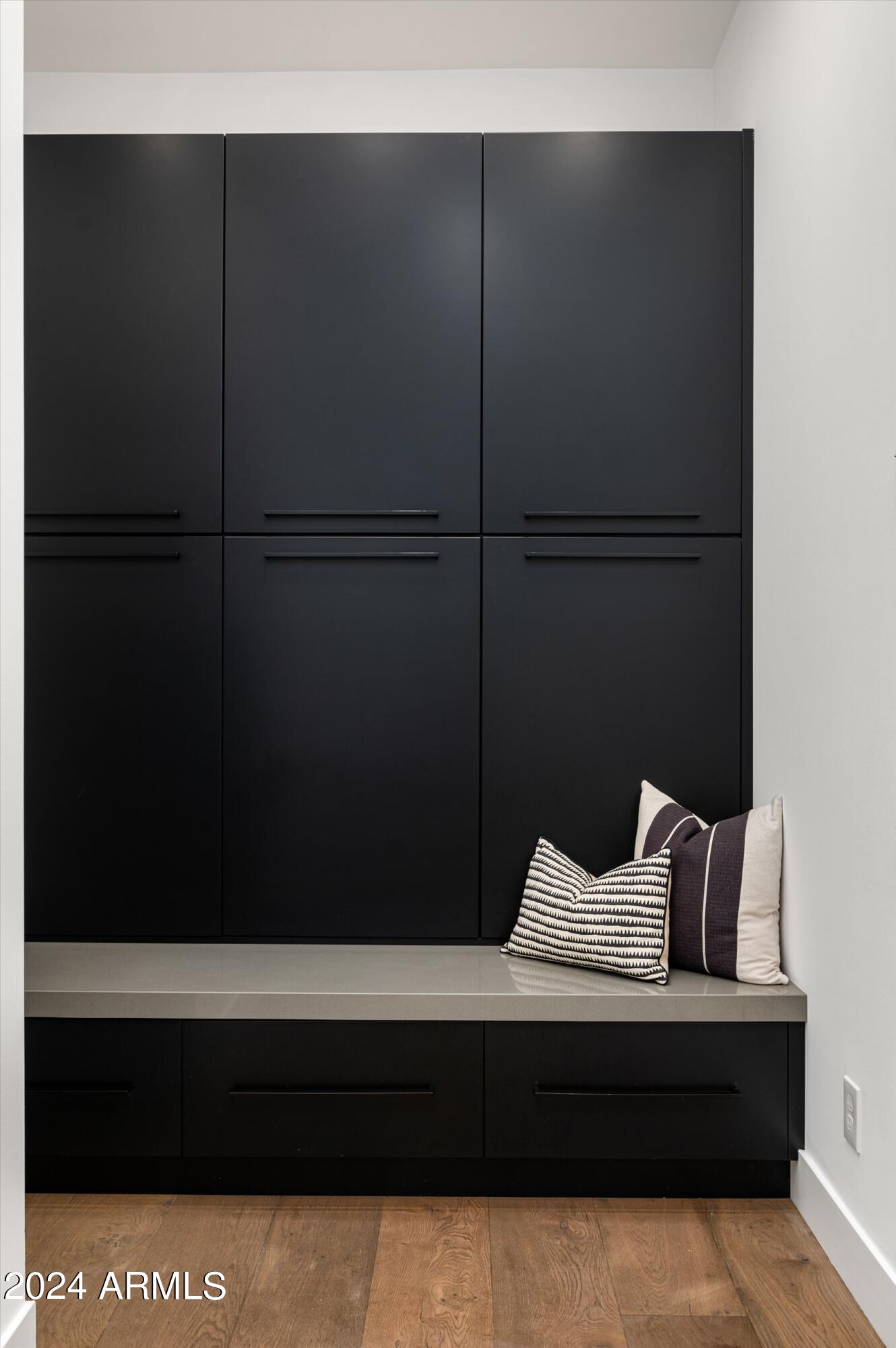 6201 E CALLE REDONDA --