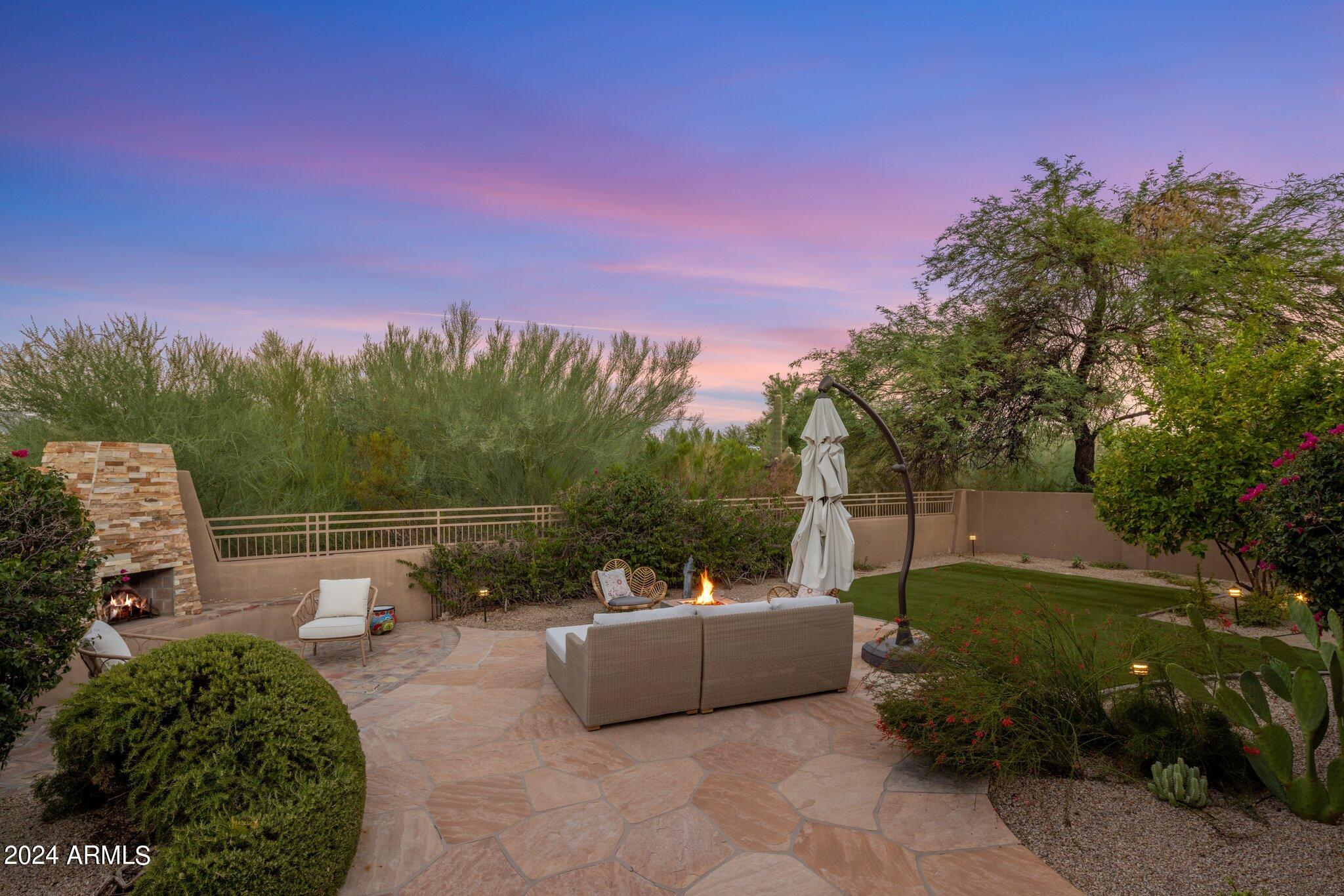 8291 E SIERRA PINTA Drive