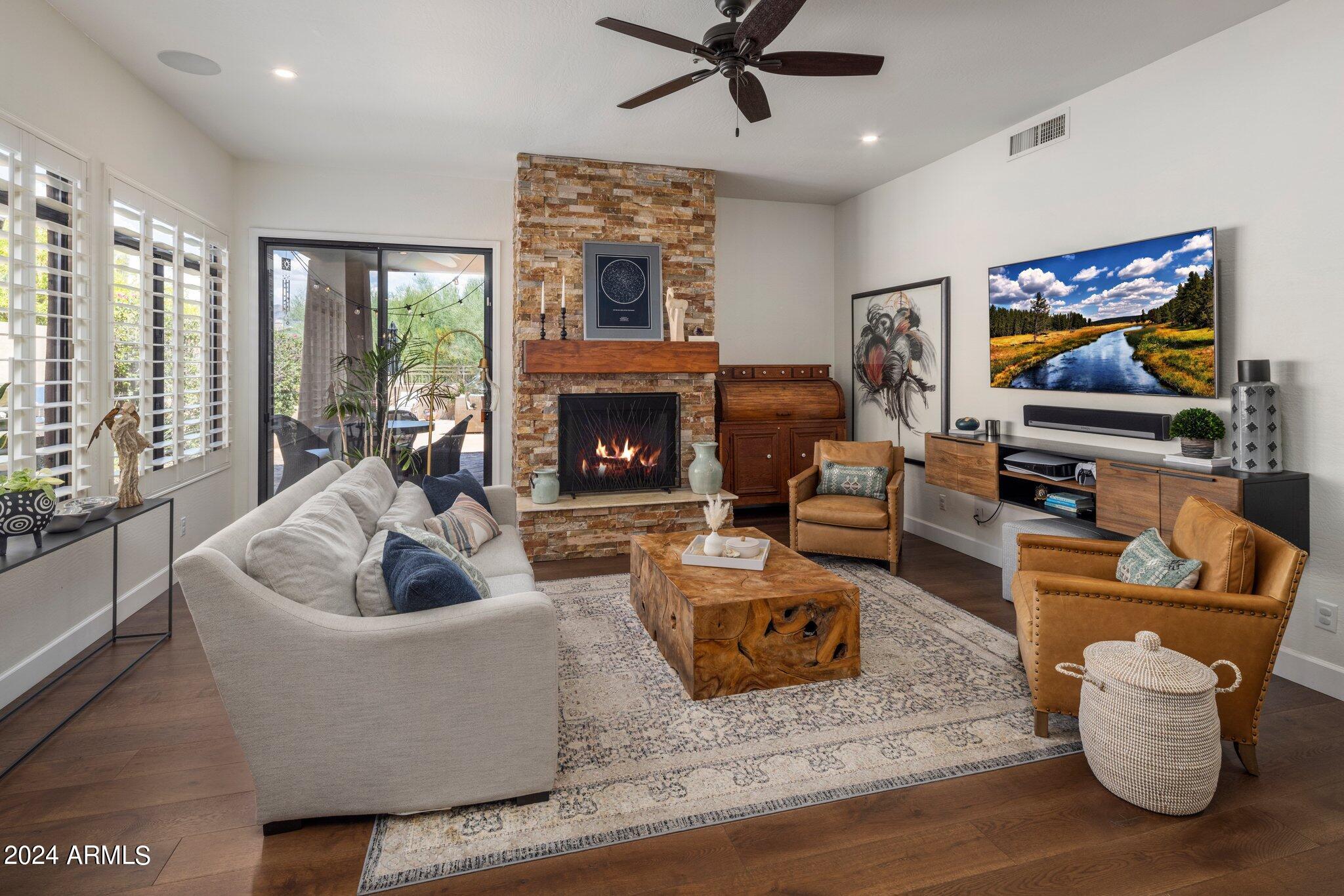 8291 E SIERRA PINTA Drive