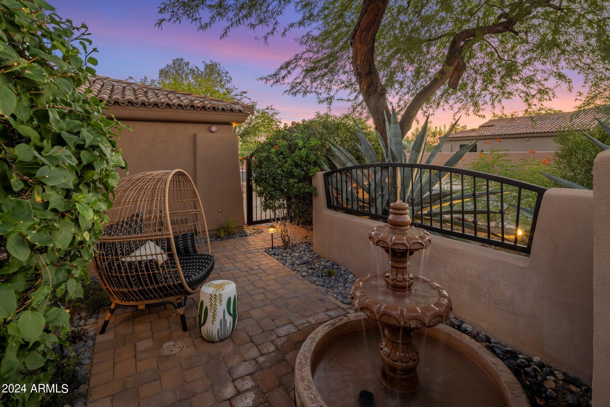 8291 E SIERRA PINTA Drive