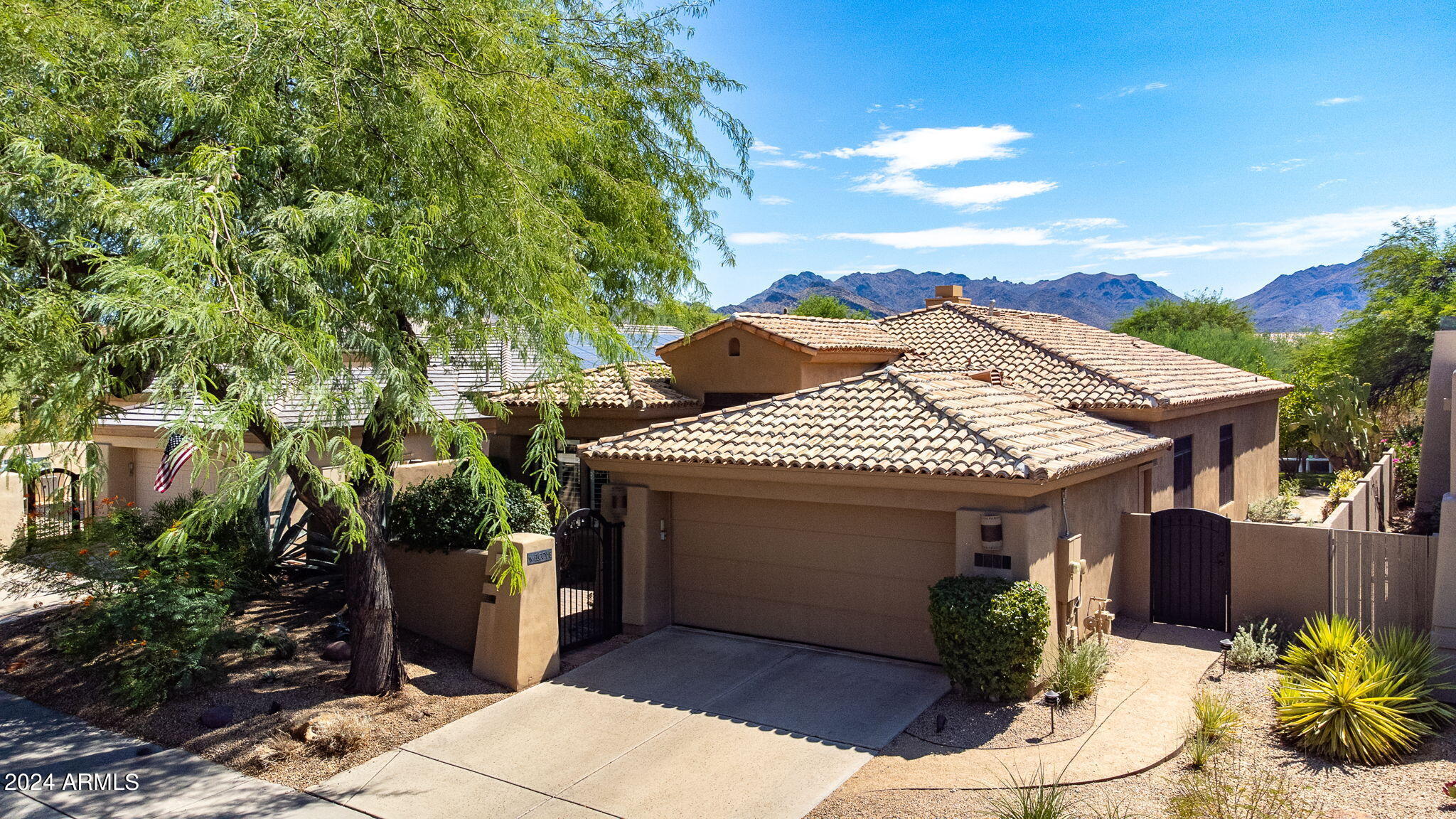 8291 E SIERRA PINTA Drive