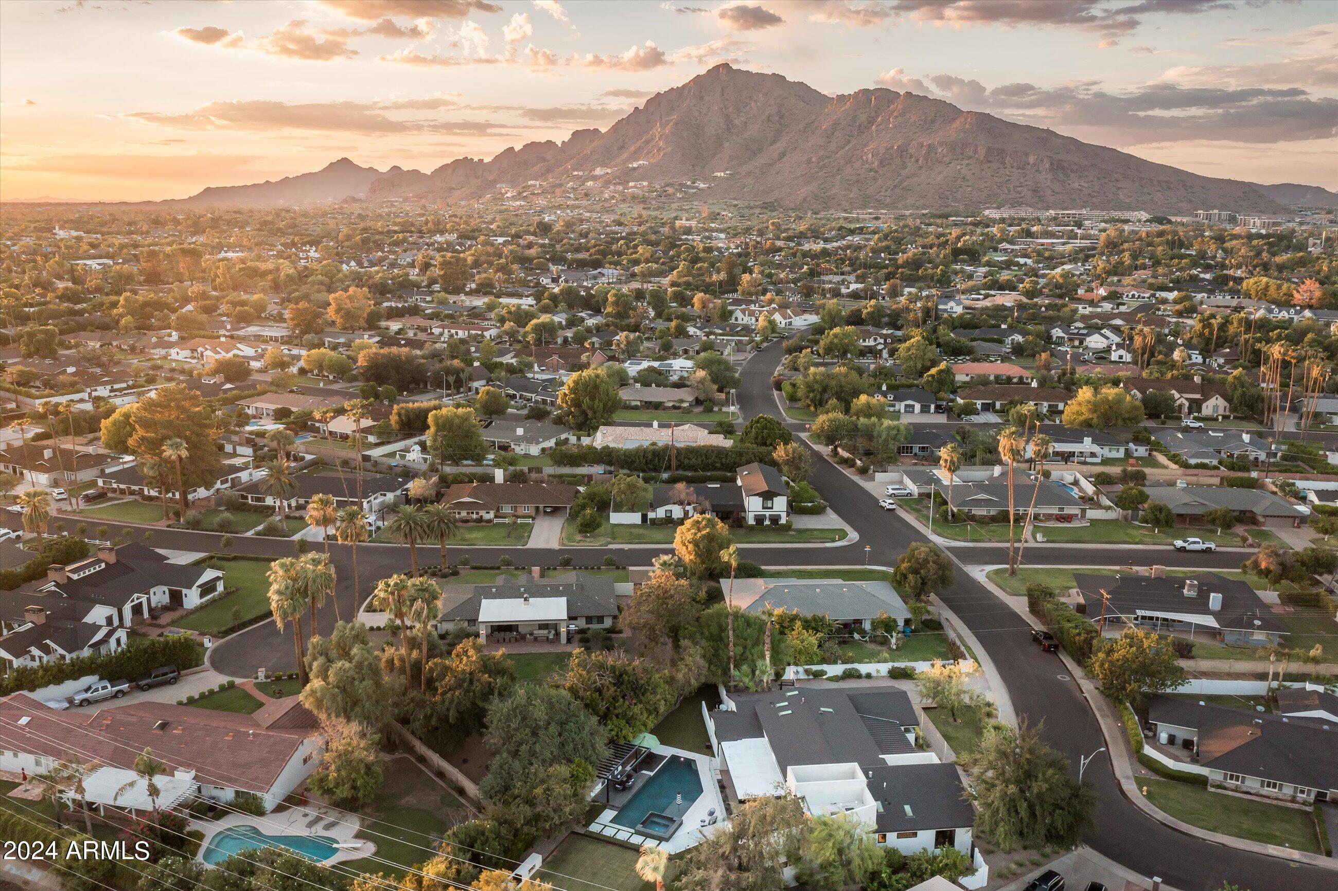 6201 E CALLE REDONDA --