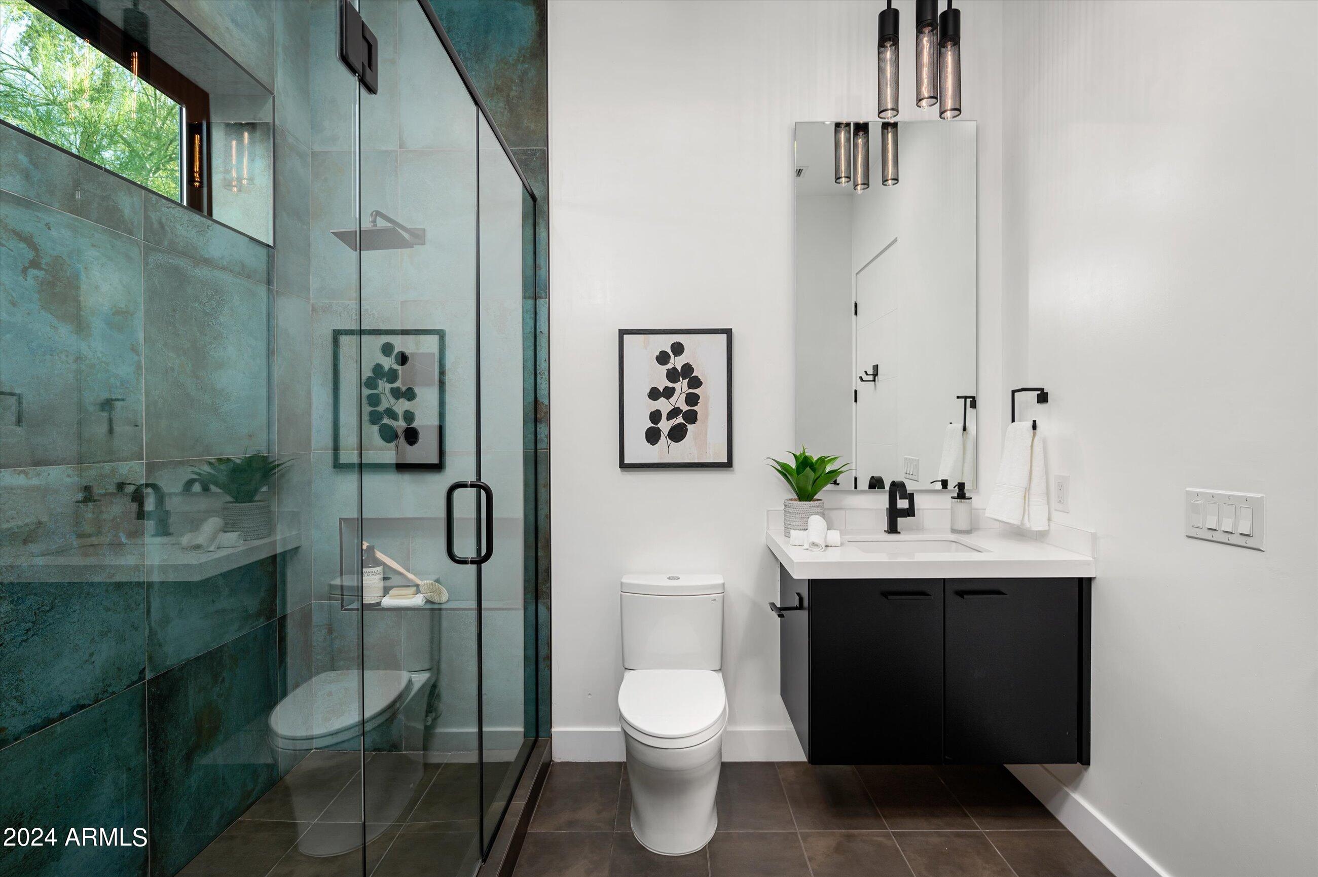 6201 E CALLE REDONDA --