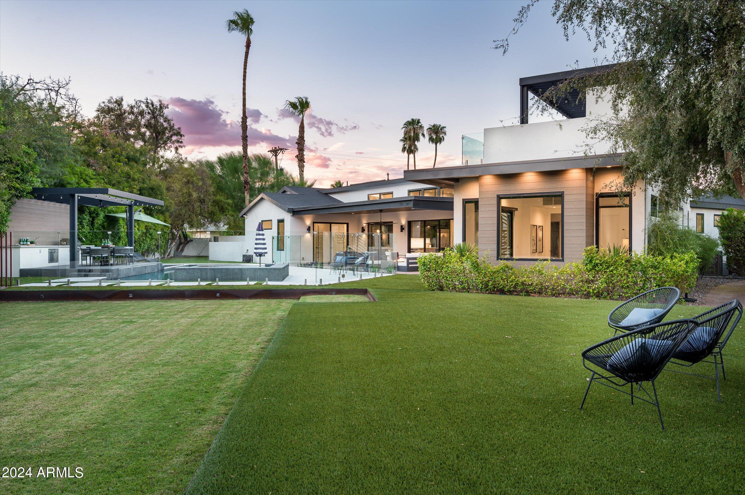 6201 E CALLE REDONDA --