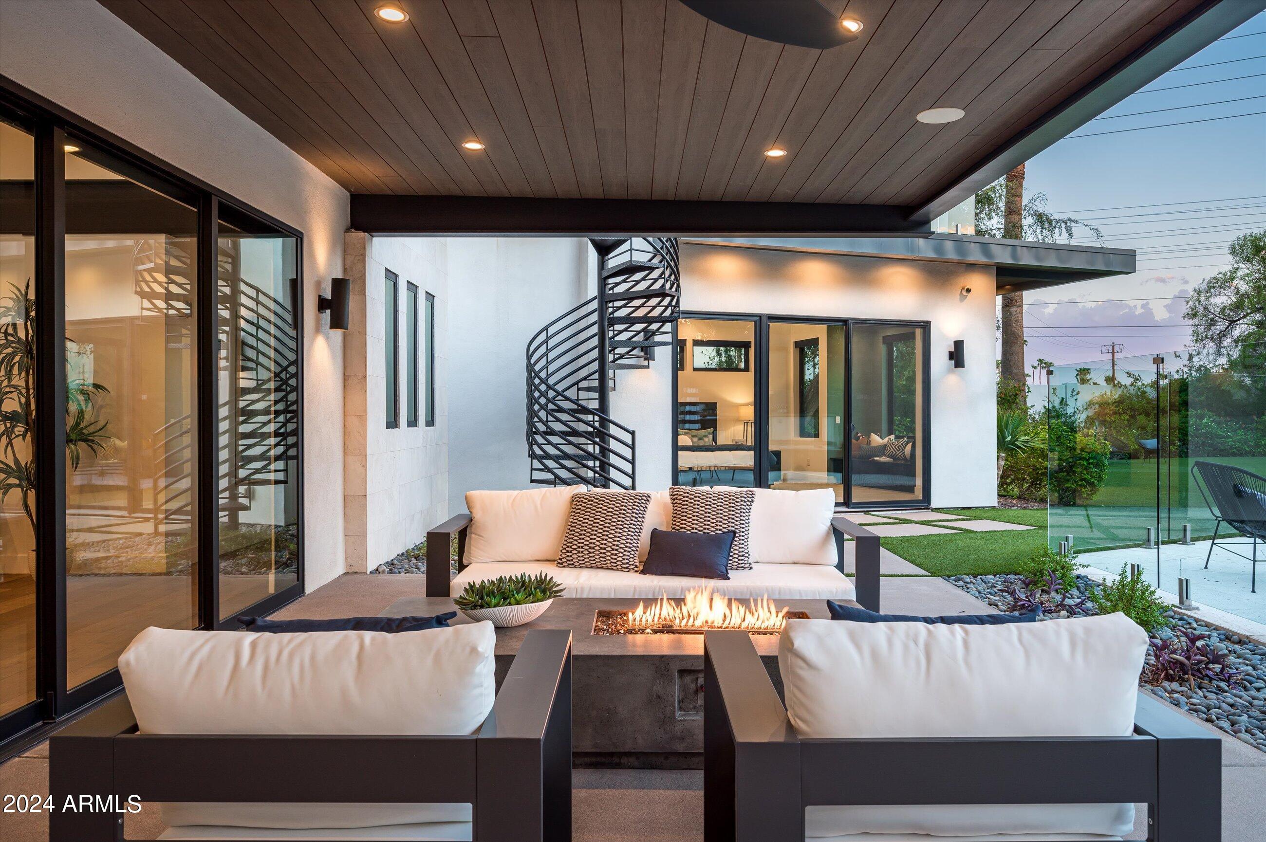 6201 E CALLE REDONDA --