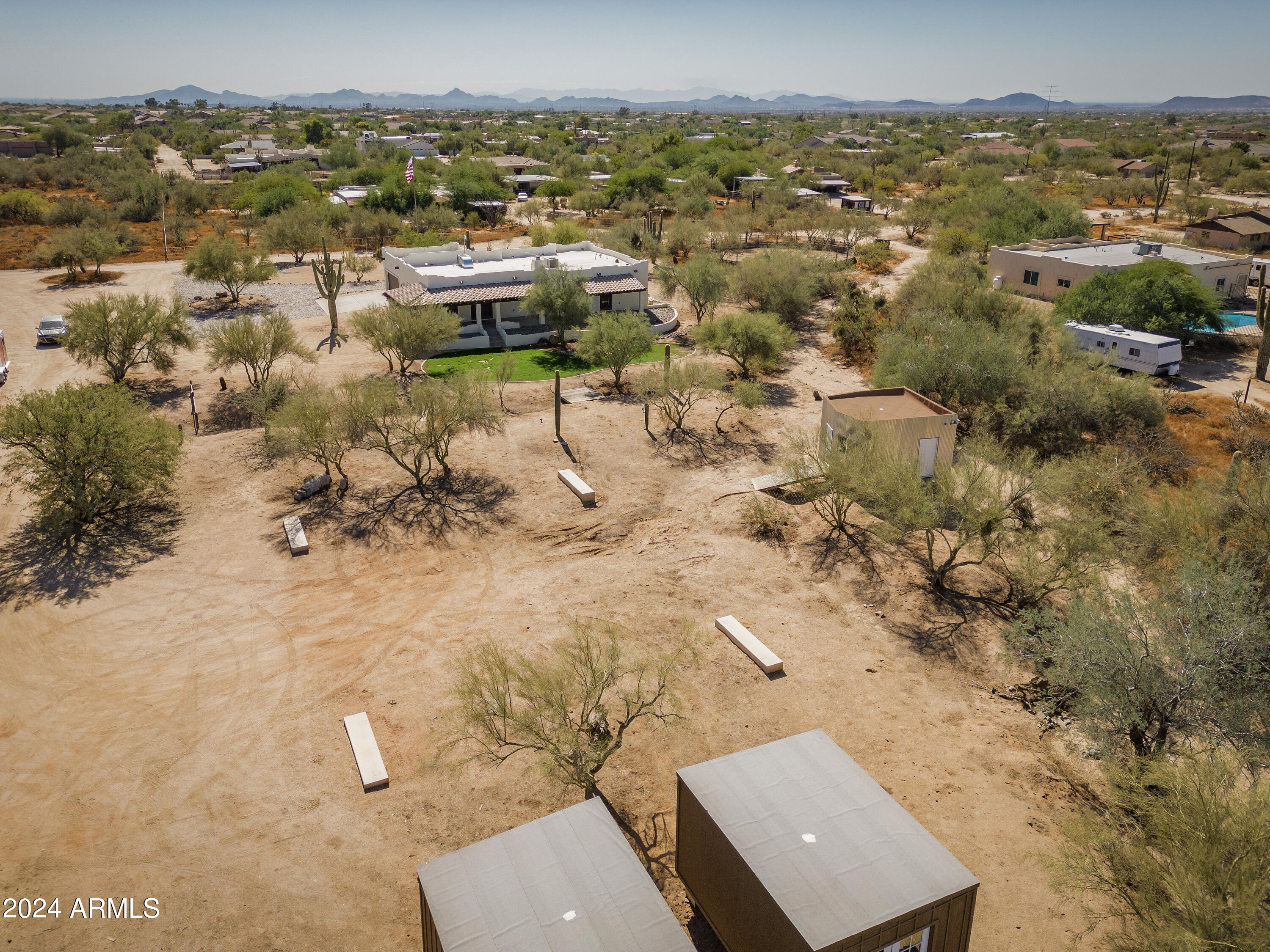 6040 E MORNING VISTA Lane