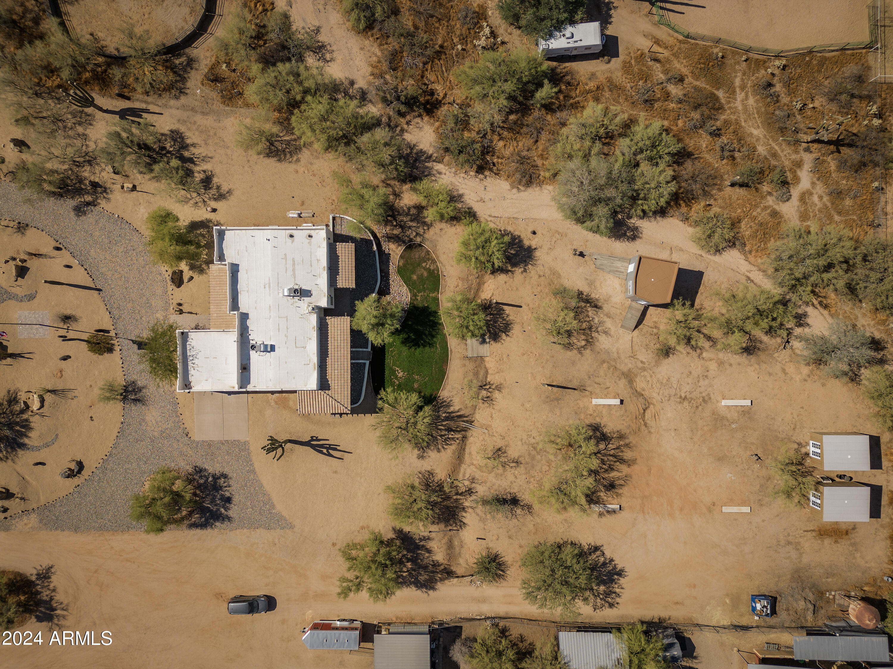 6040 E MORNING VISTA Lane