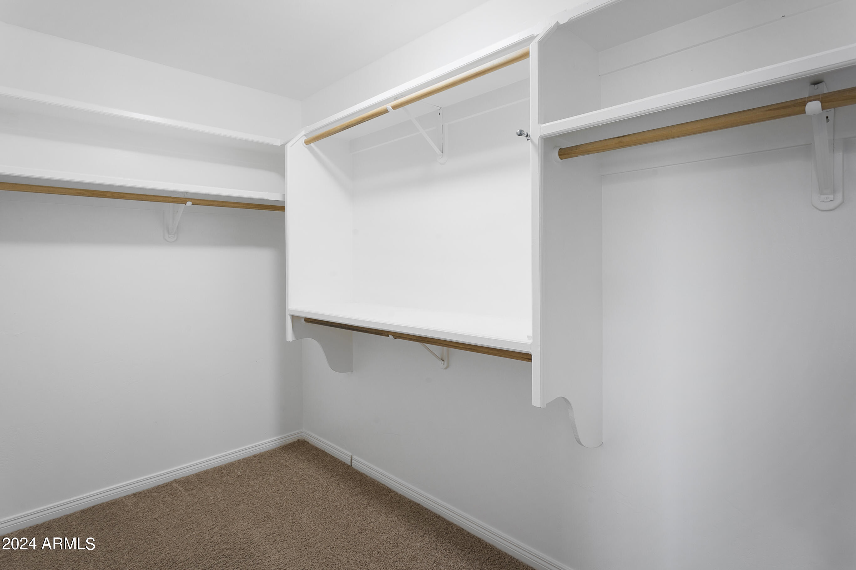 6040 E MORNING VISTA Lane