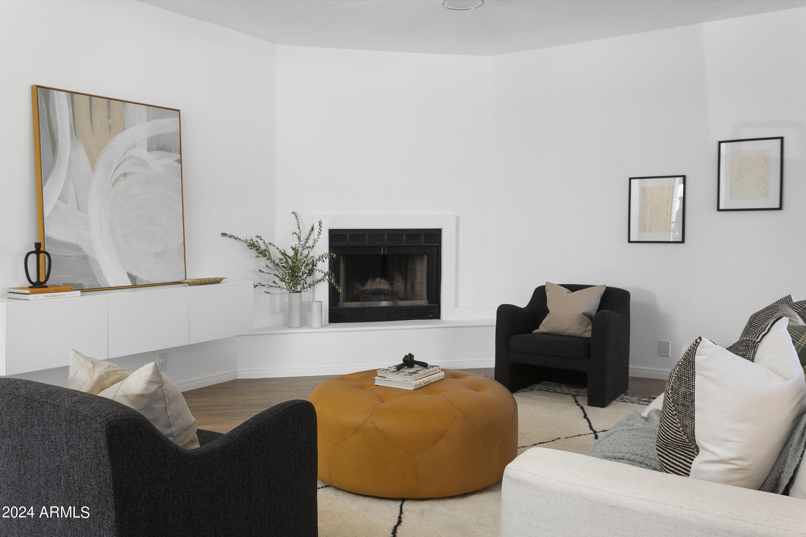 6040 E MORNING VISTA Lane