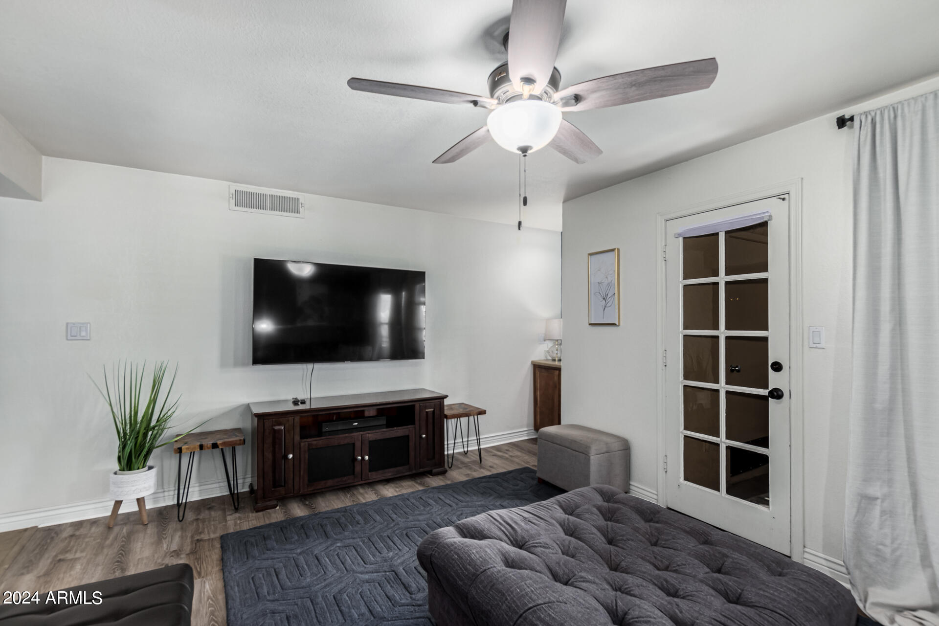 8787 E MOUNTAIN VIEW Road # 2023