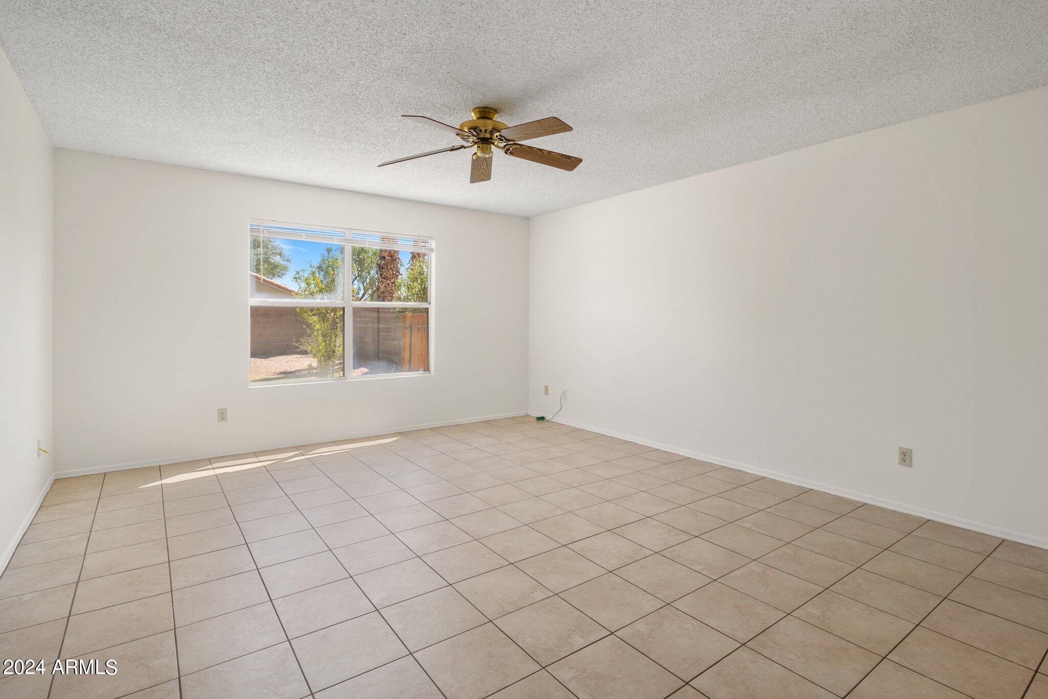 3003 E Muirwood Drive