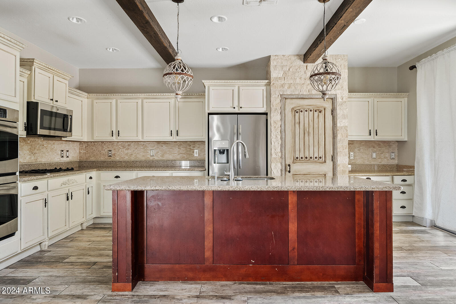 3419 N Spyglass Drive