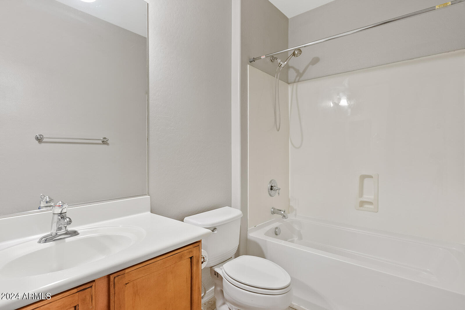 3419 N Spyglass Drive