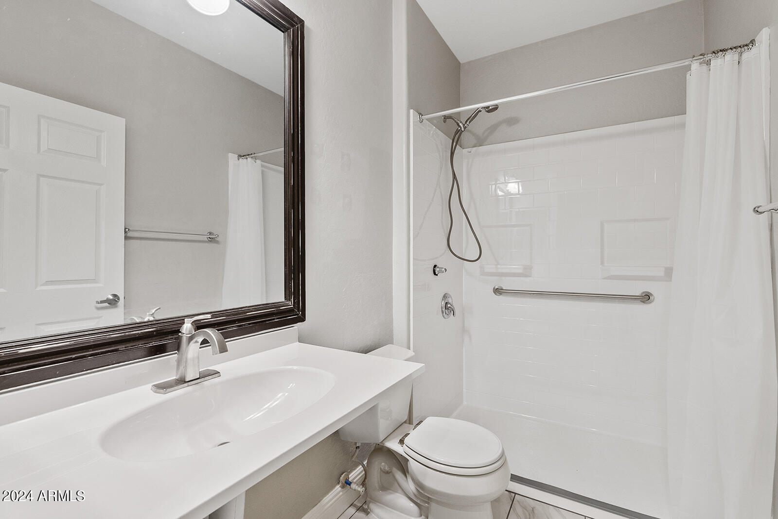 3419 N Spyglass Drive