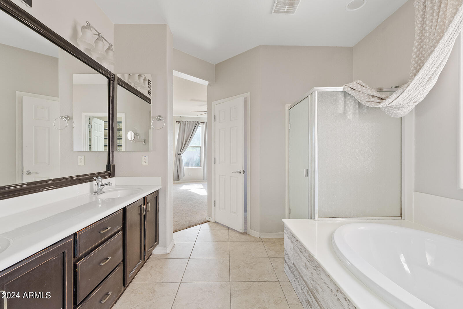 3419 N Spyglass Drive