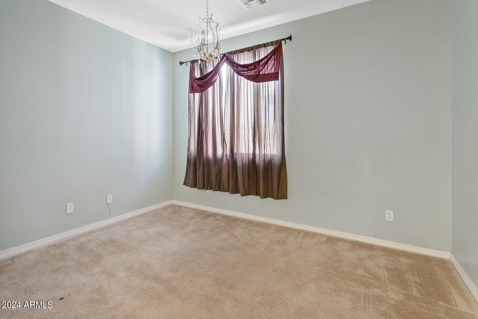 3419 N Spyglass Drive