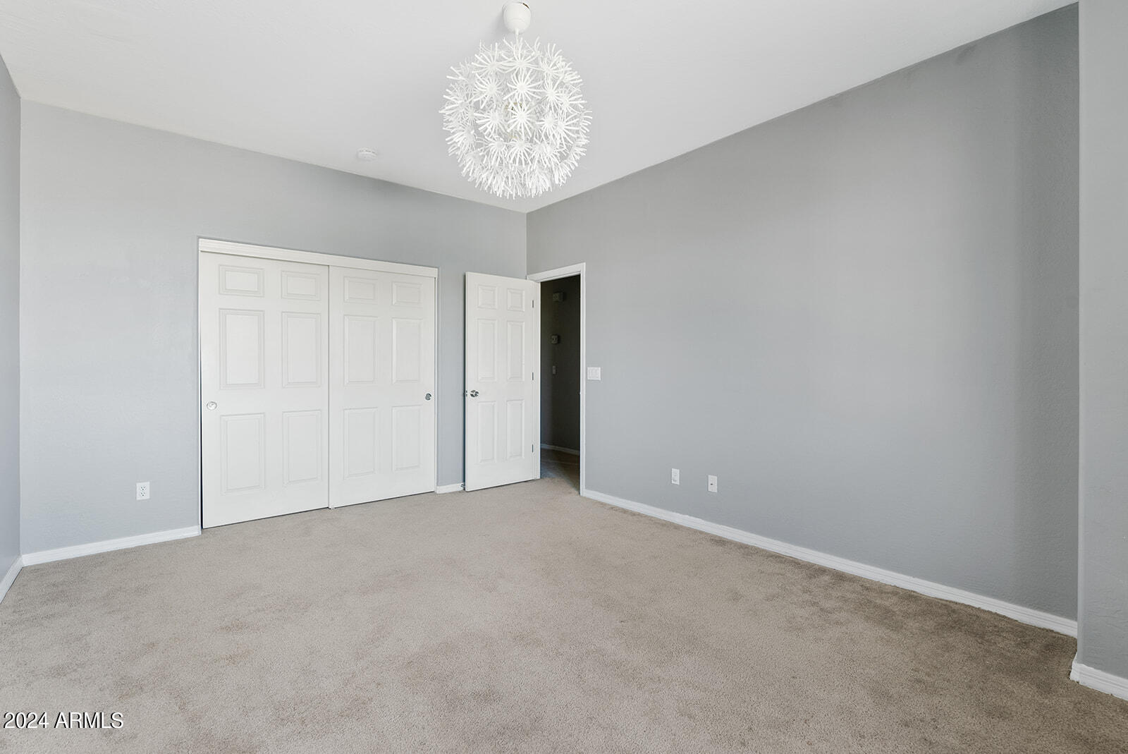 3419 N Spyglass Drive