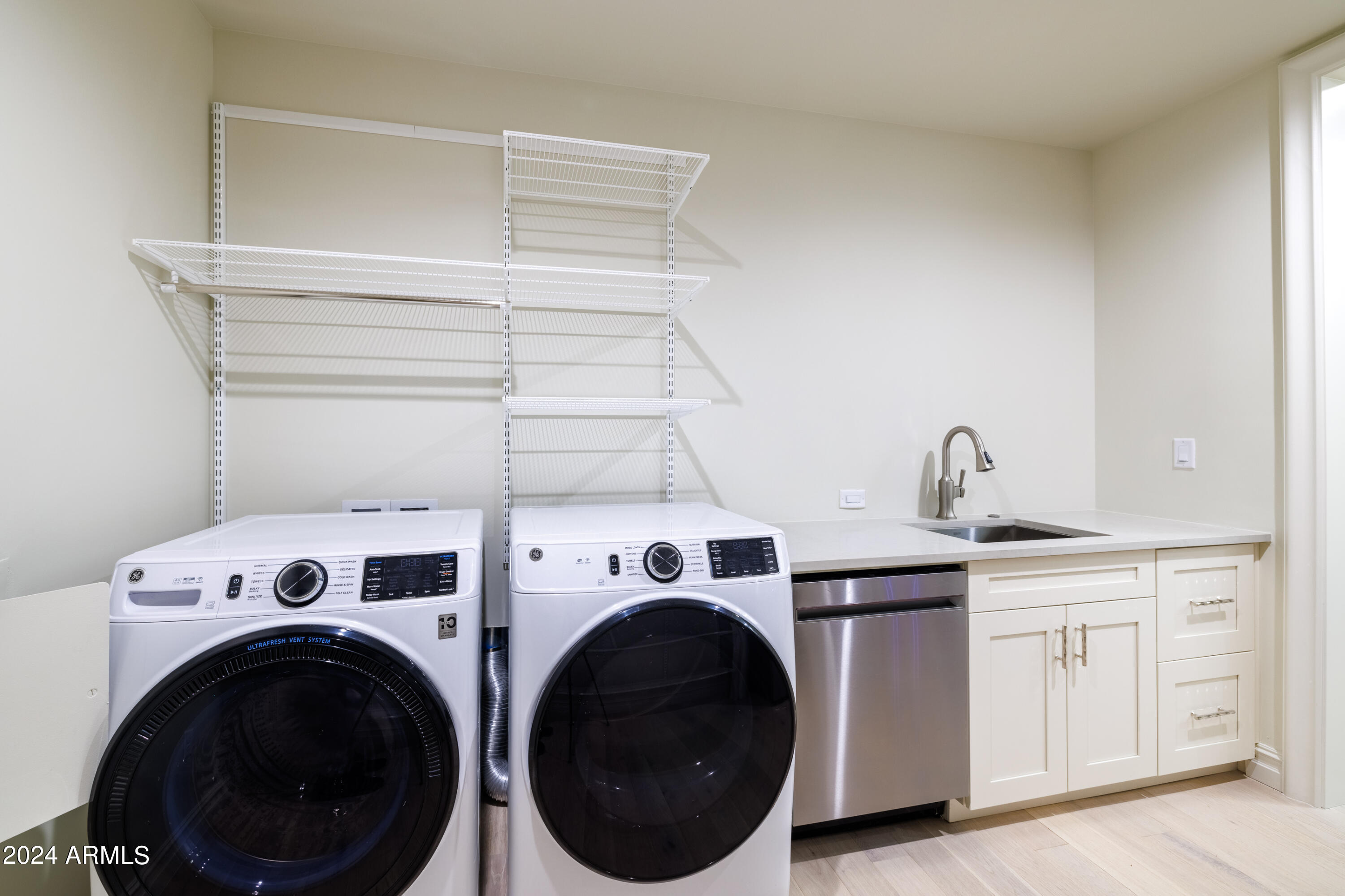 4240 E Camelback Road # 106