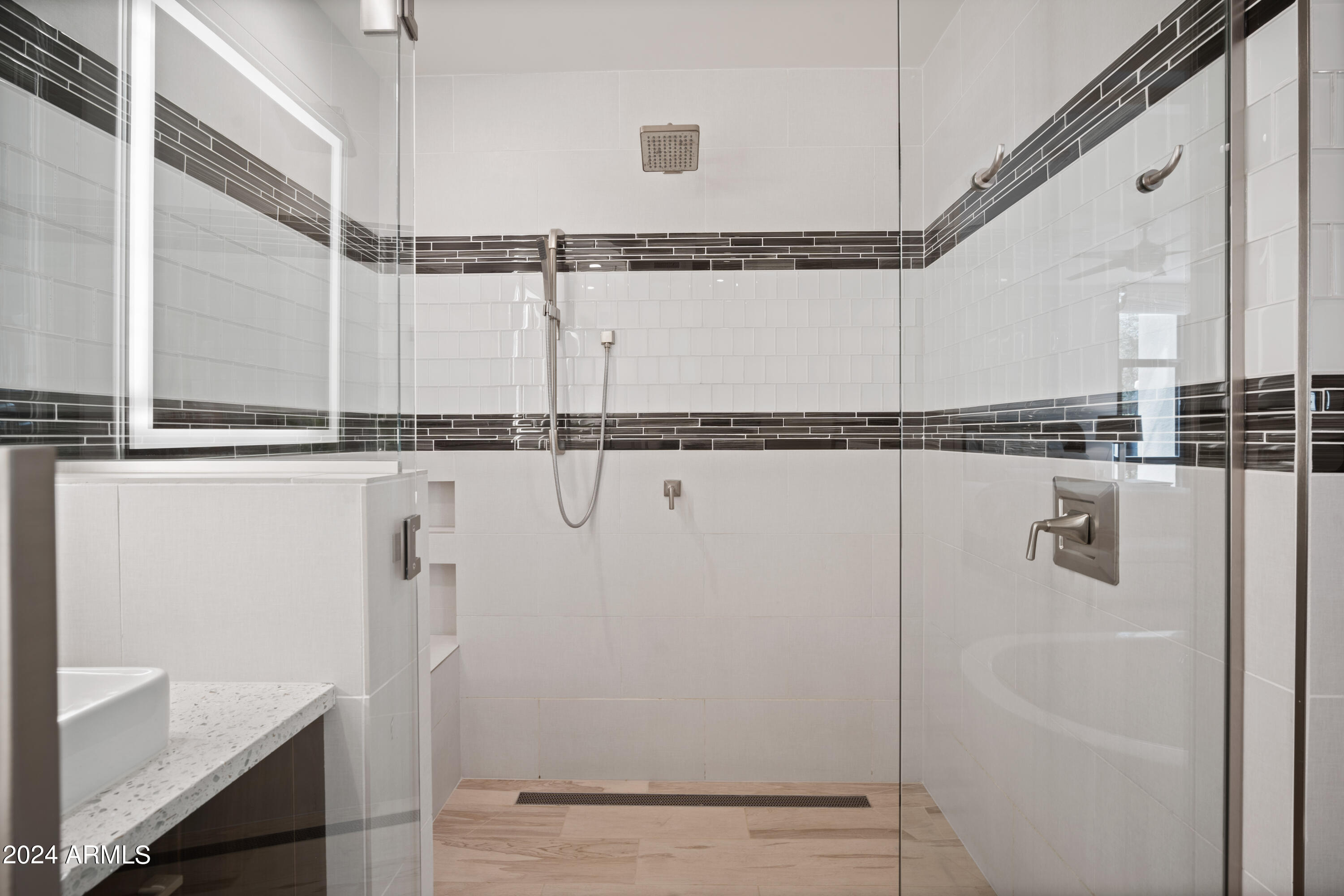 6525 E Cave Creek Road Unit: 4