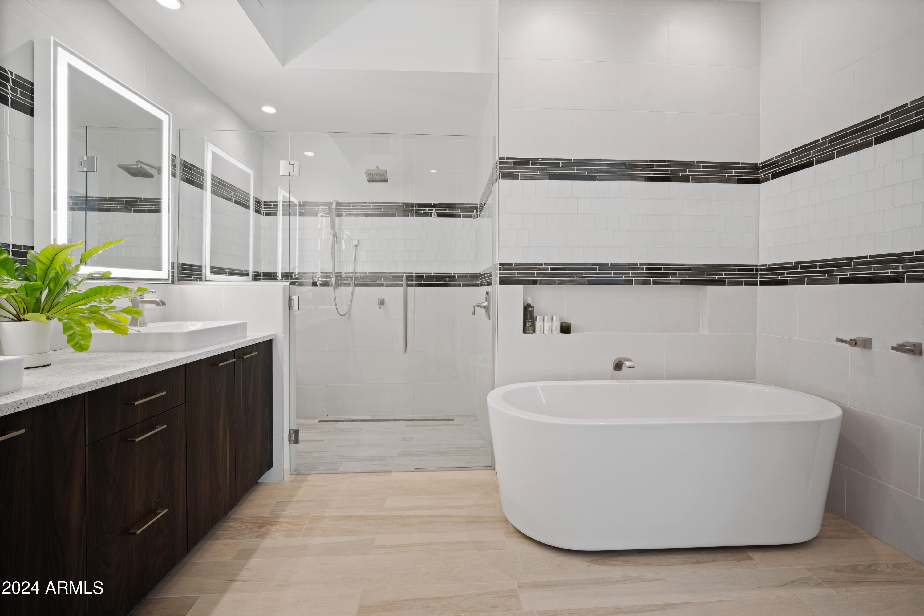 6525 E Cave Creek Road Unit: 4