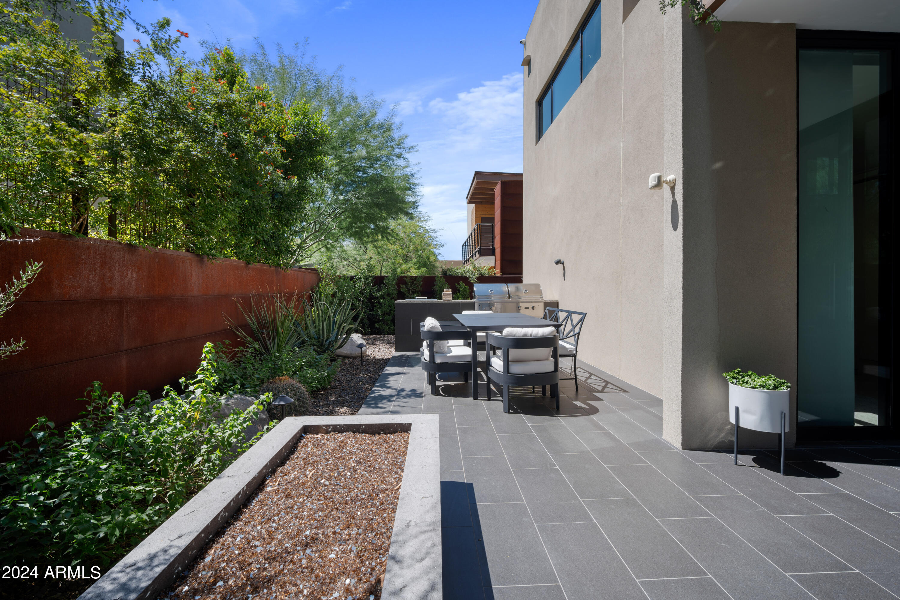 6525 E Cave Creek Road Unit: 4