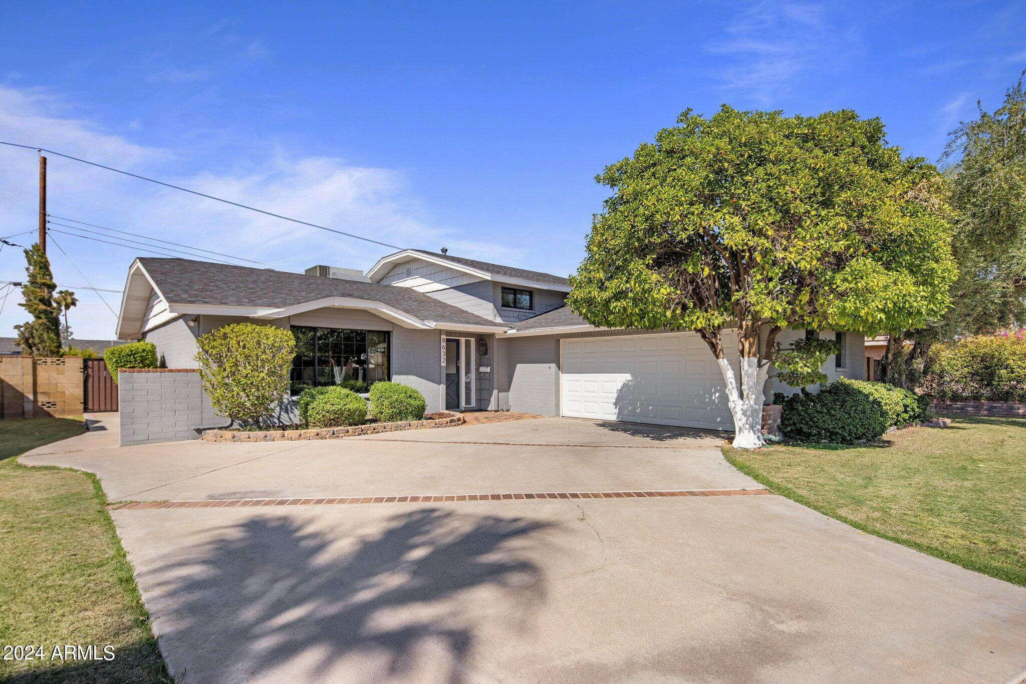 8632 E MONTEBELLO Avenue