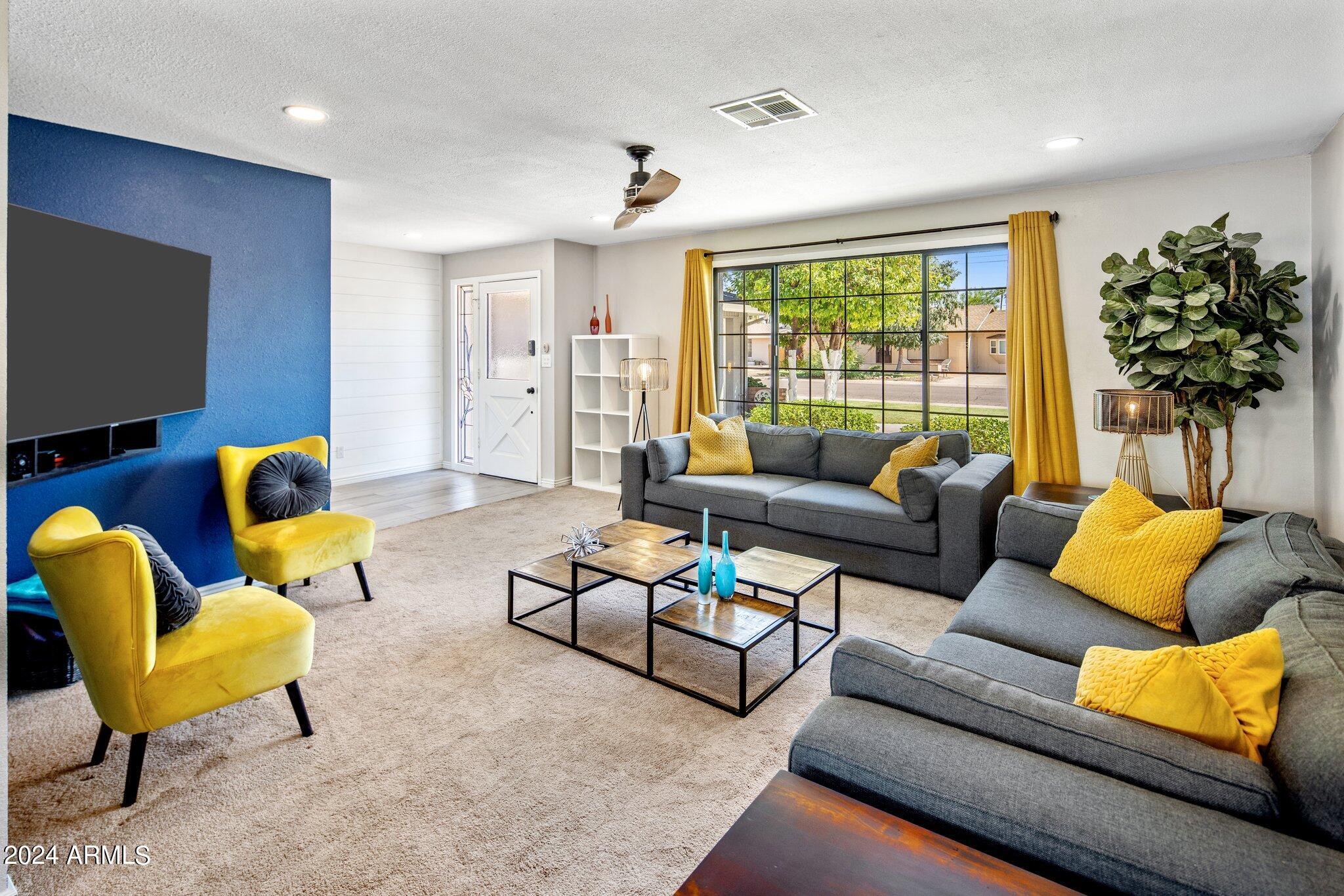 8632 E MONTEBELLO Avenue