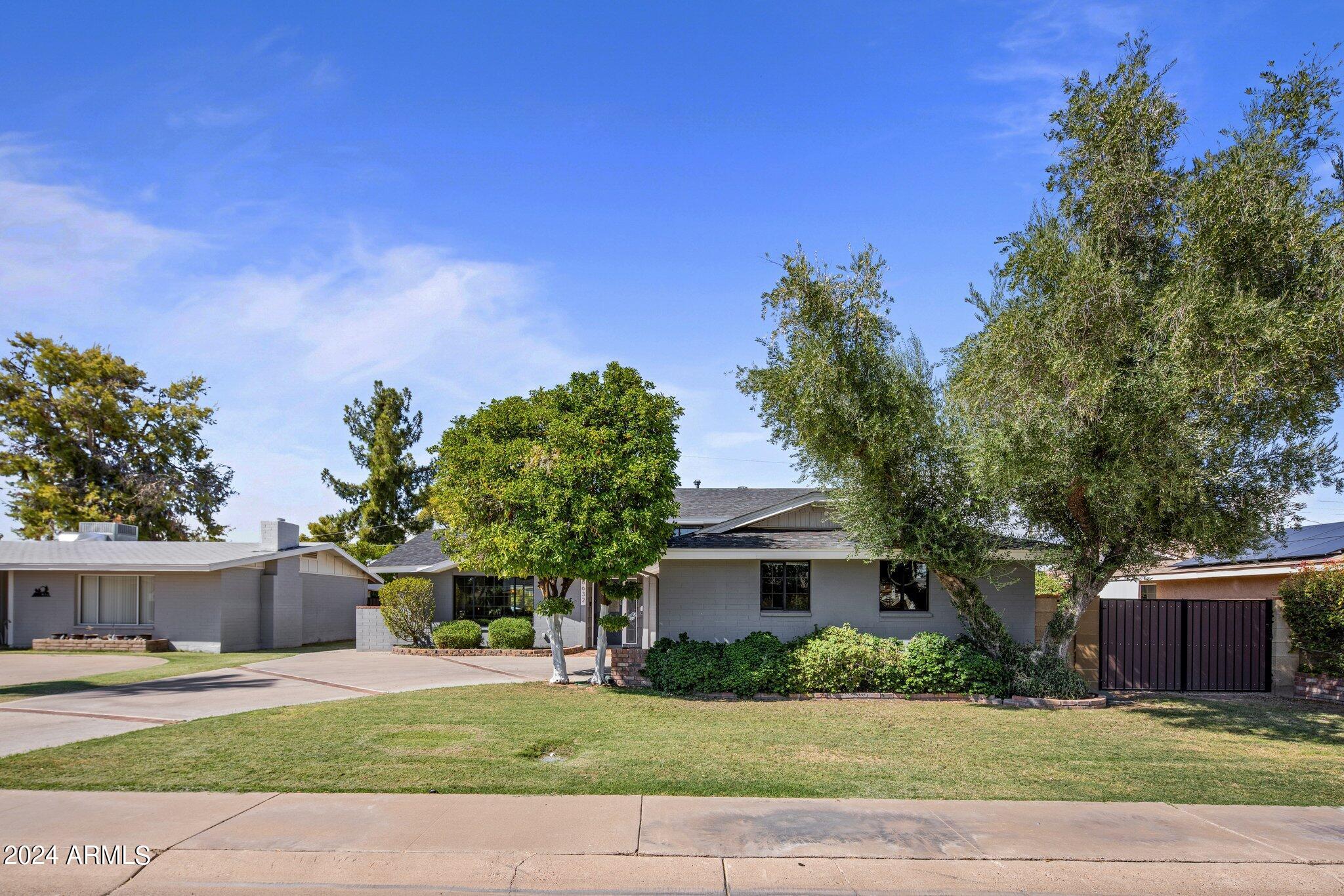 8632 E MONTEBELLO Avenue