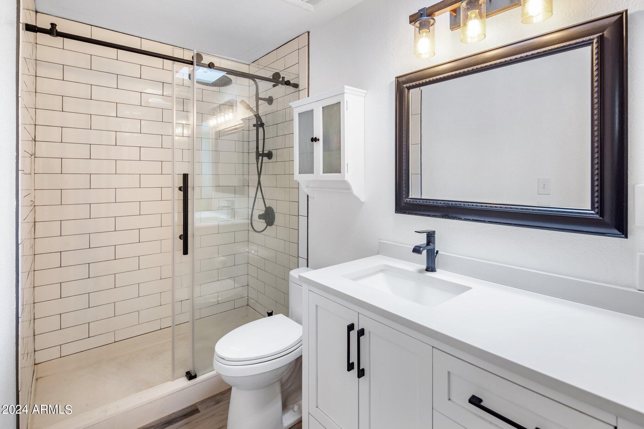 8632 E MONTEBELLO Avenue