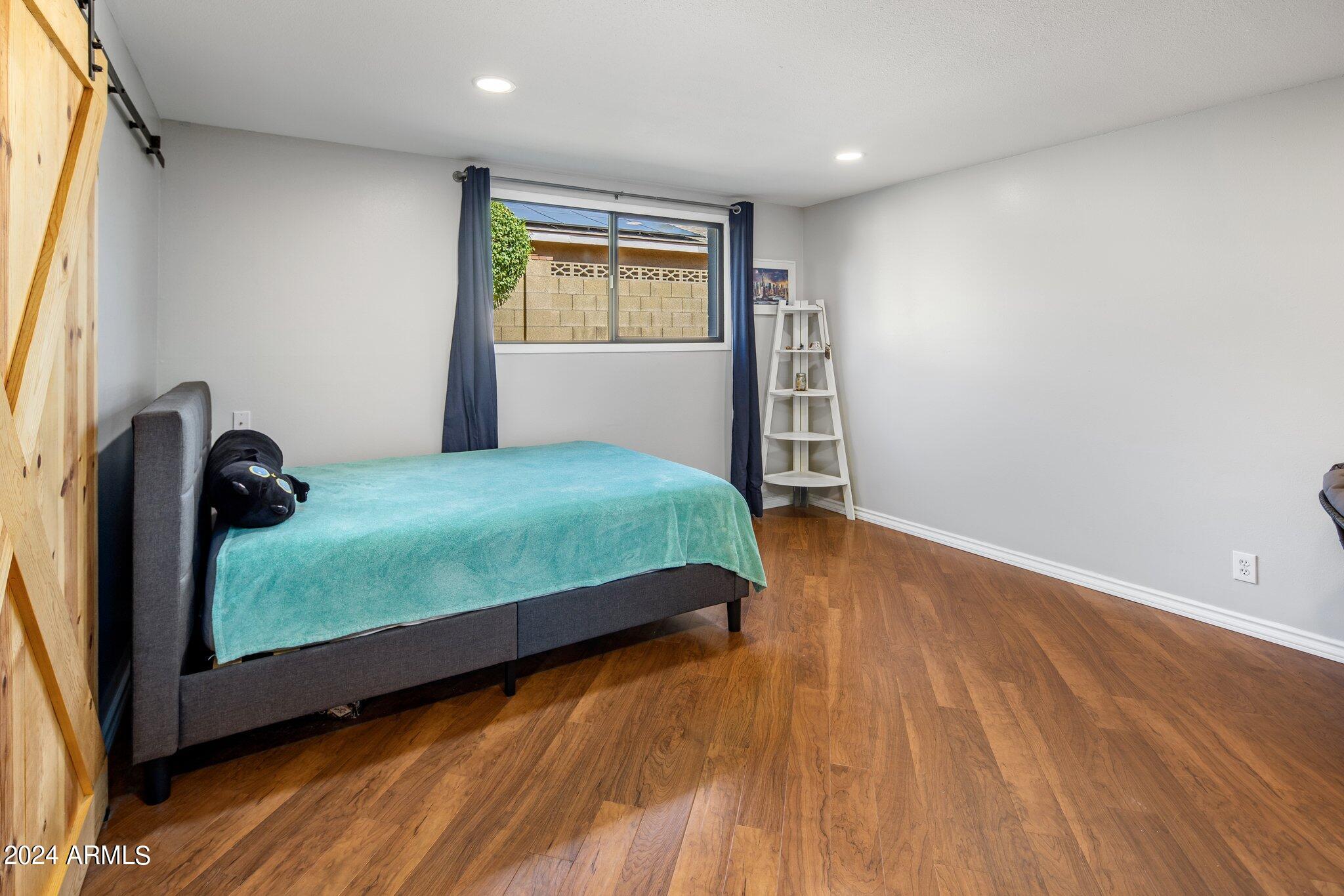 8632 E MONTEBELLO Avenue