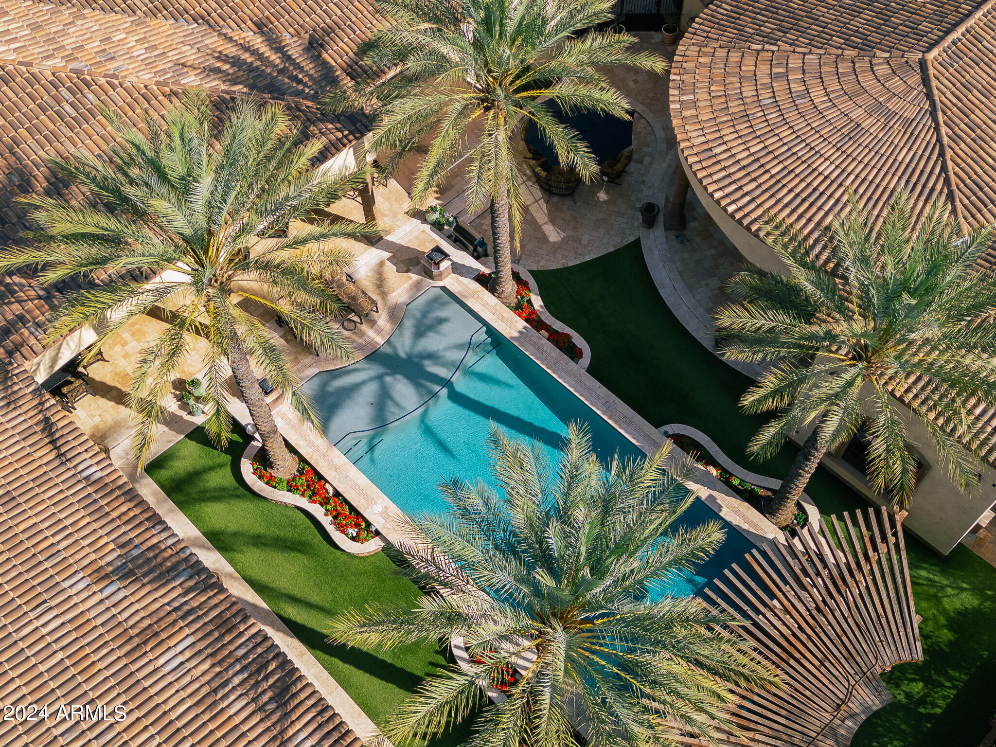 9705 E CHOLLA Street