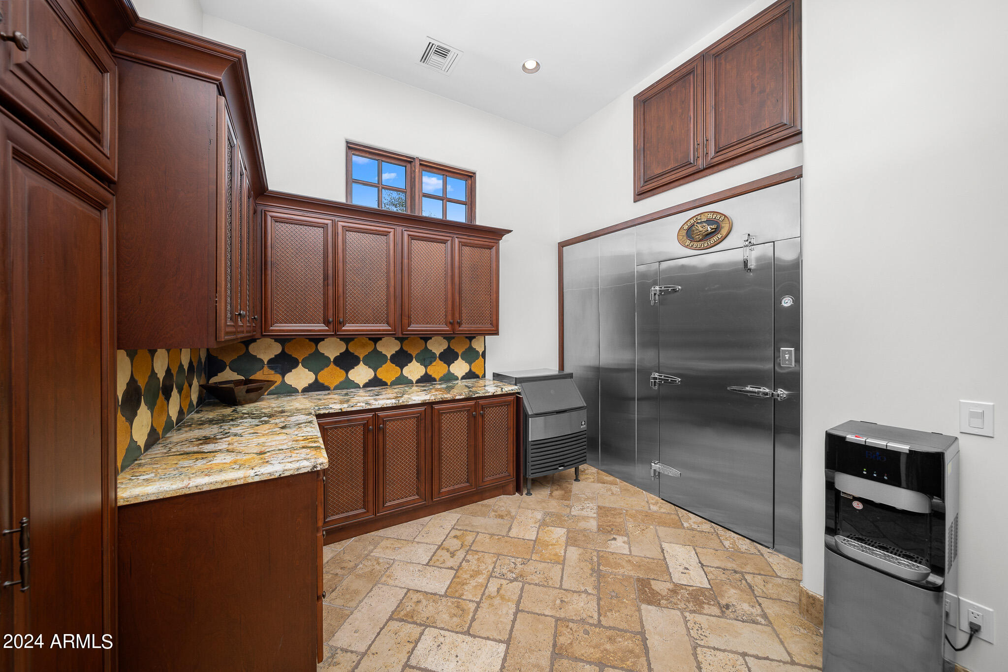 9705 E CHOLLA Street