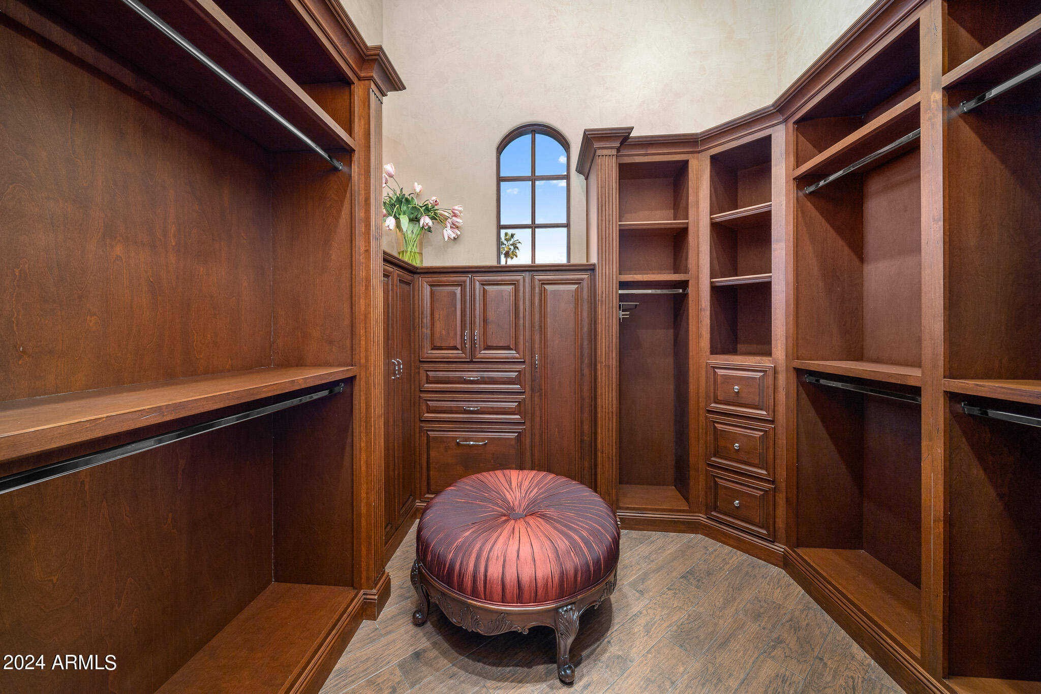 9705 E CHOLLA Street