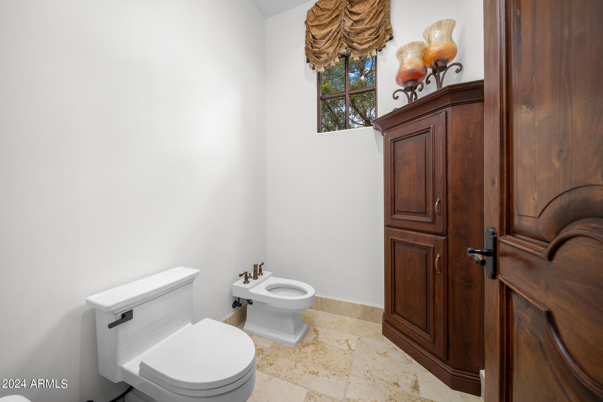 9705 E CHOLLA Street