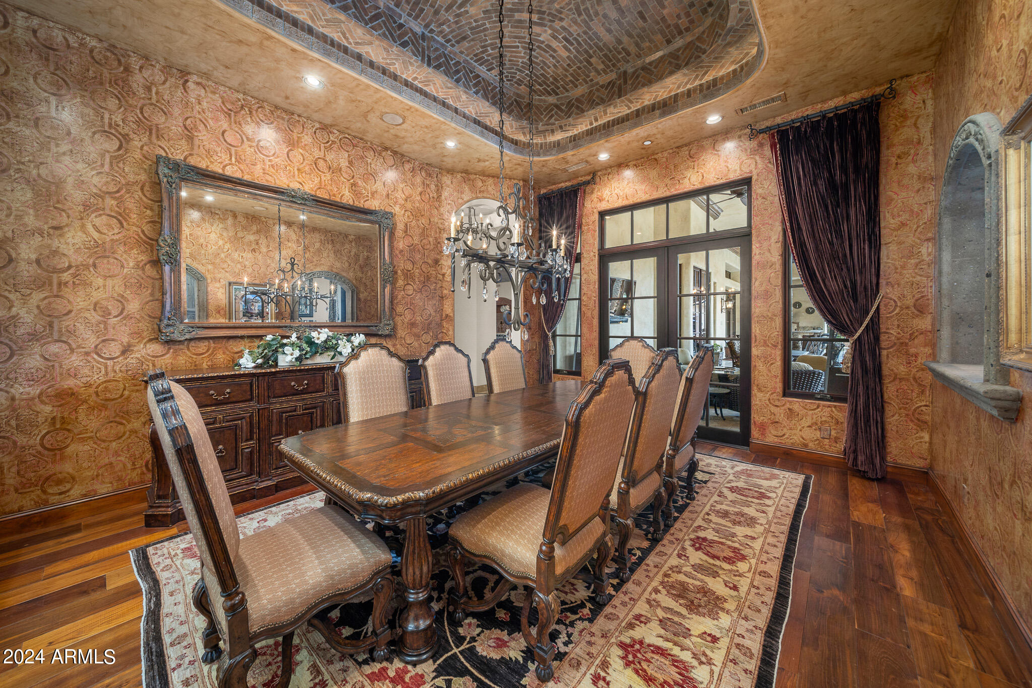 9705 E CHOLLA Street