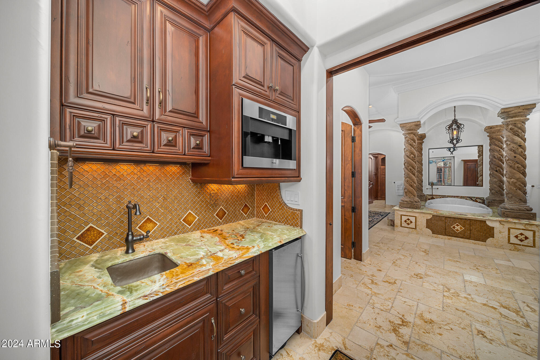 9705 E CHOLLA Street