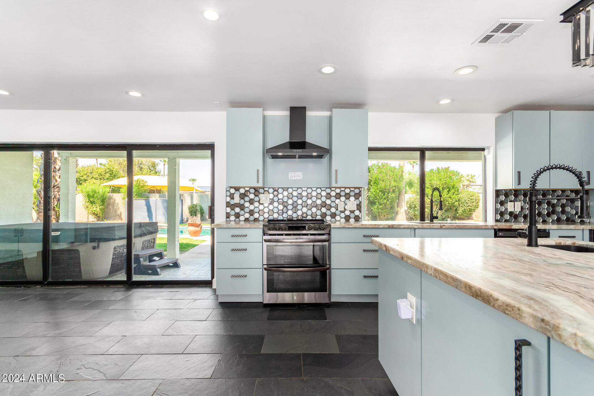 6512 E CAMINO SANTO --