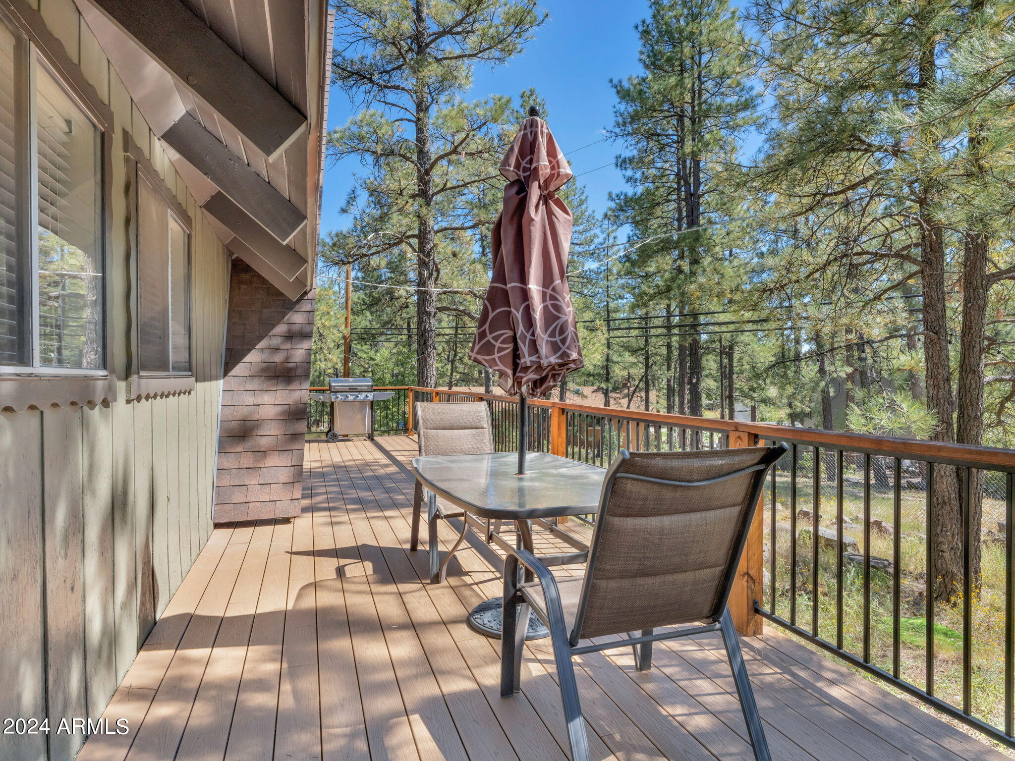 575 E Turkey Trail