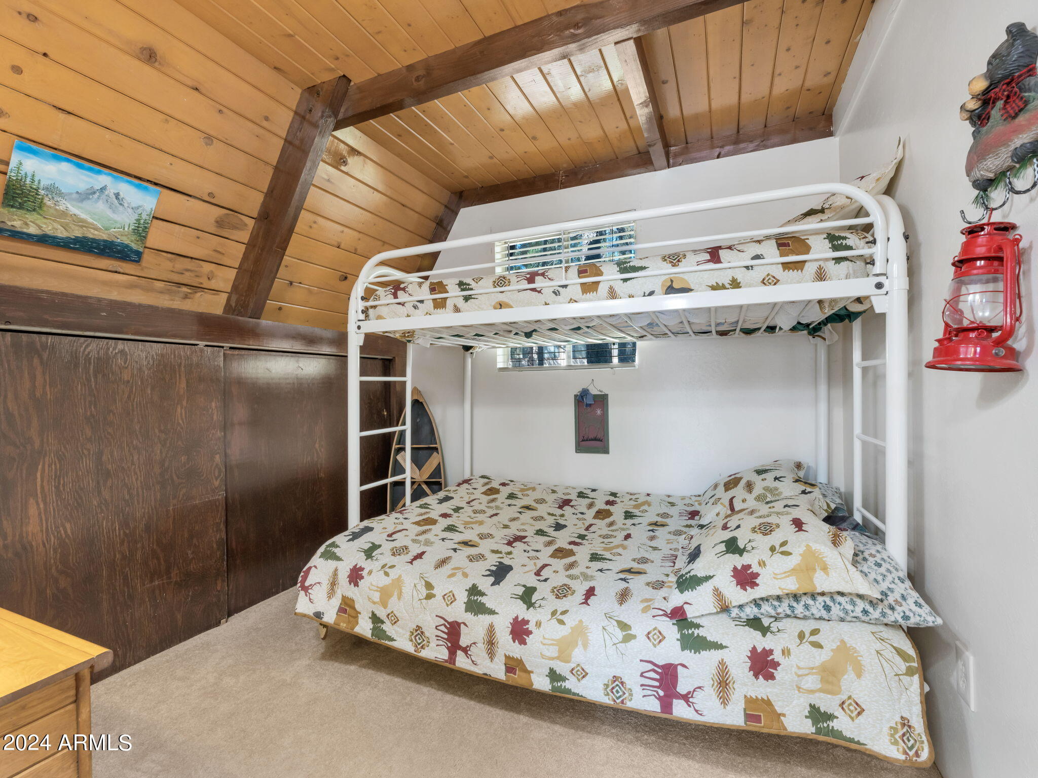 575 E Turkey Trail