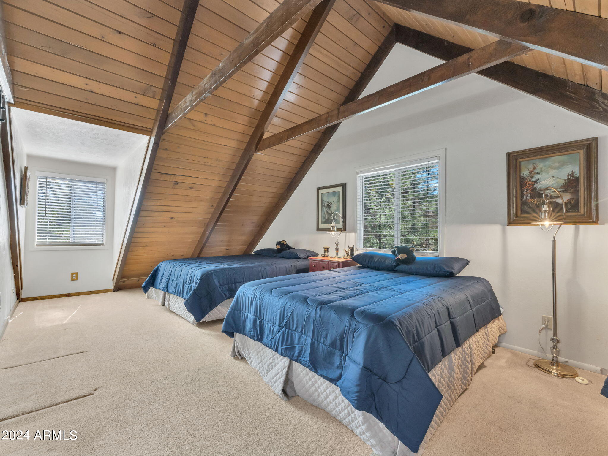 575 E Turkey Trail