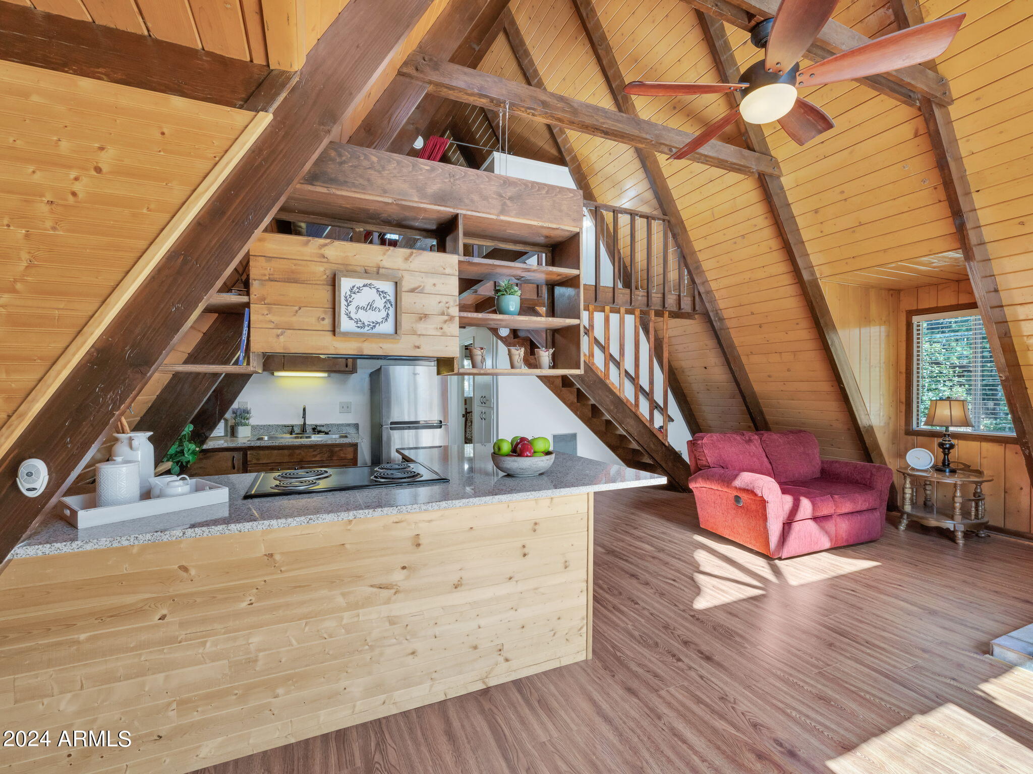 575 E Turkey Trail