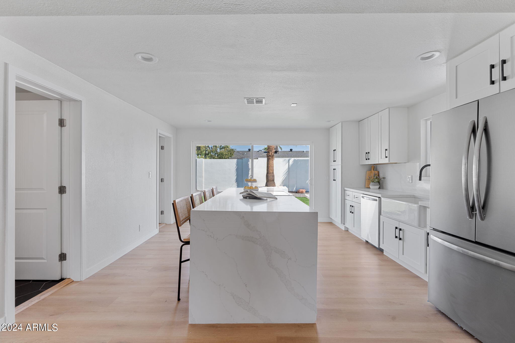 1000 E MARIGOLD Lane