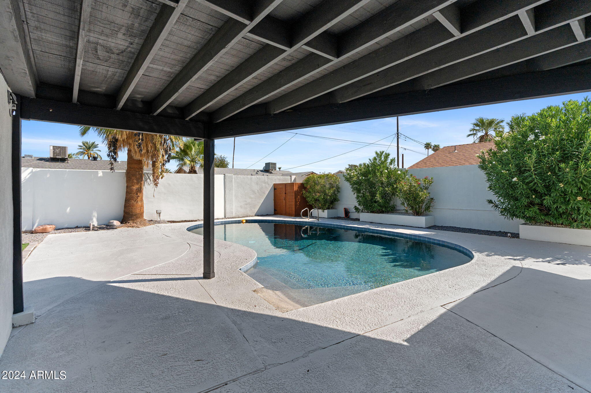 1000 E MARIGOLD Lane