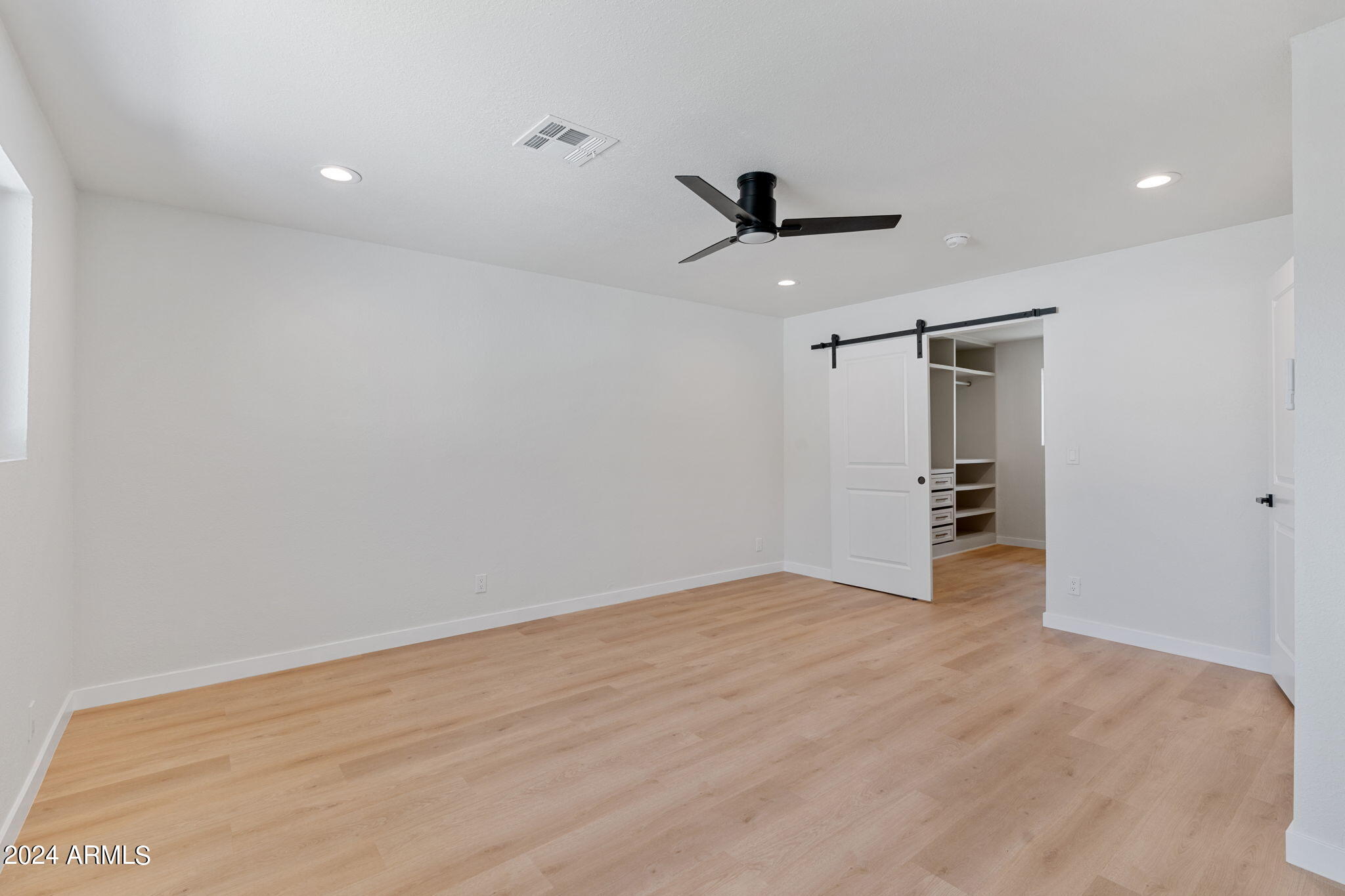 1000 E MARIGOLD Lane