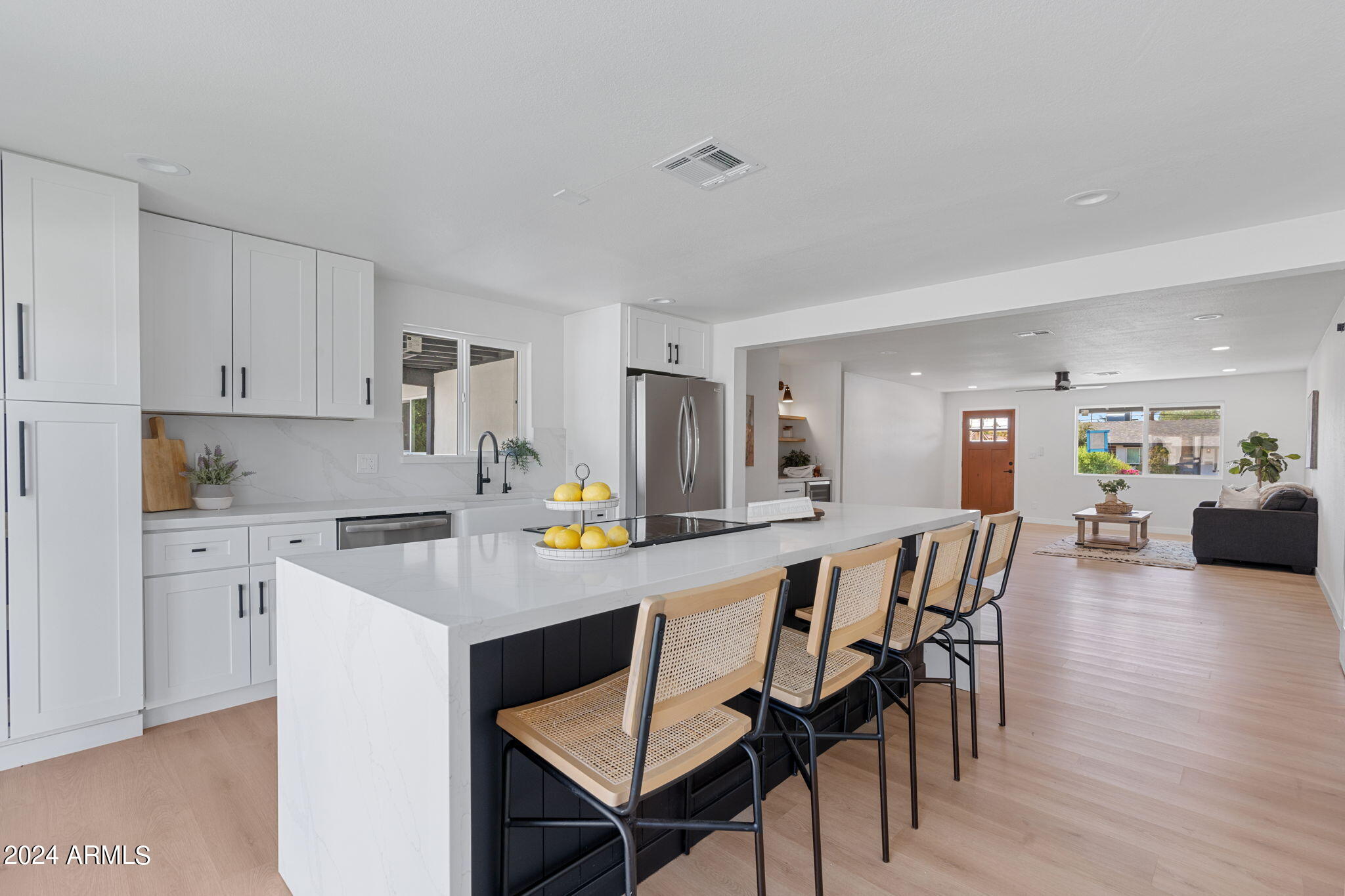 1000 E MARIGOLD Lane