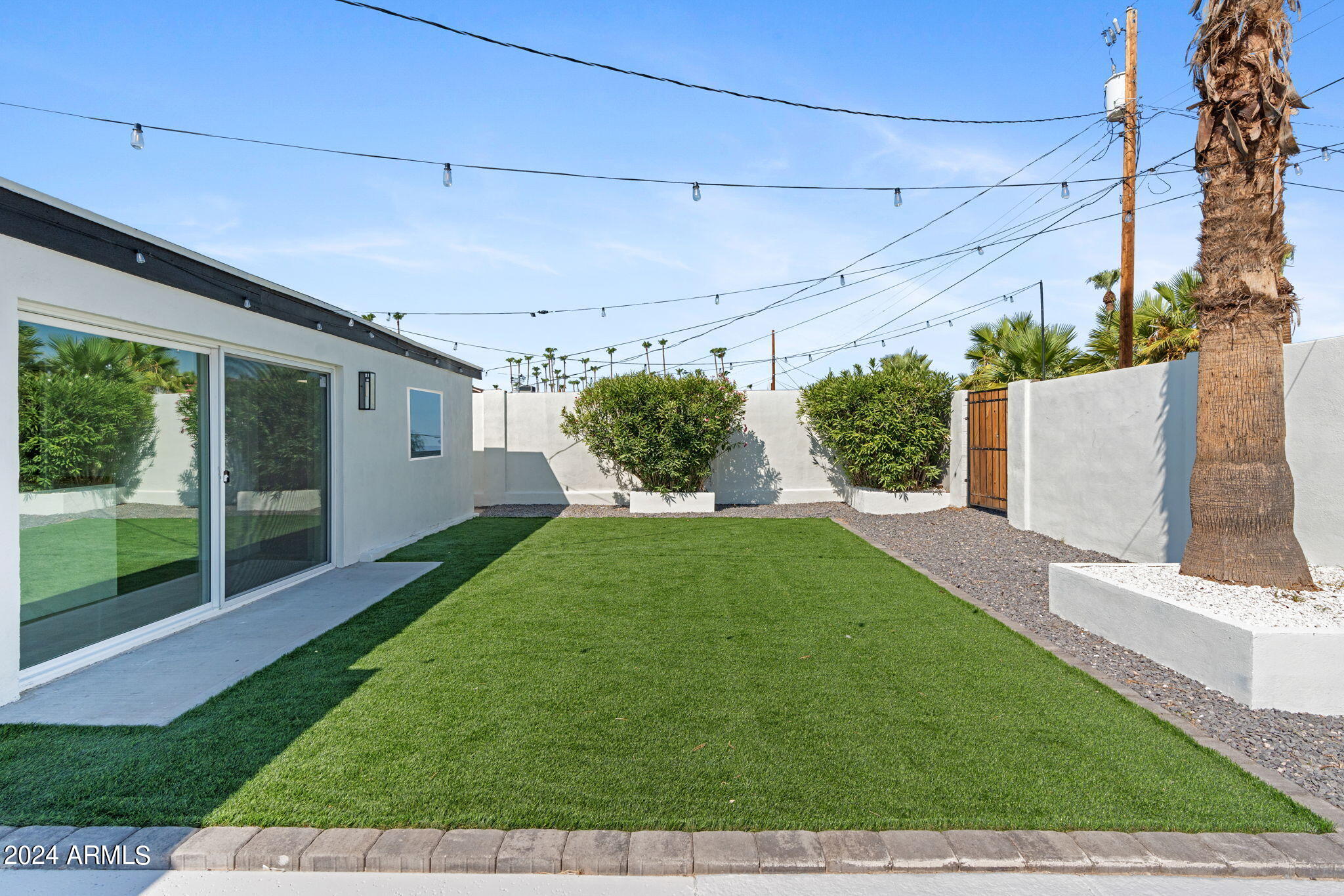 1000 E MARIGOLD Lane