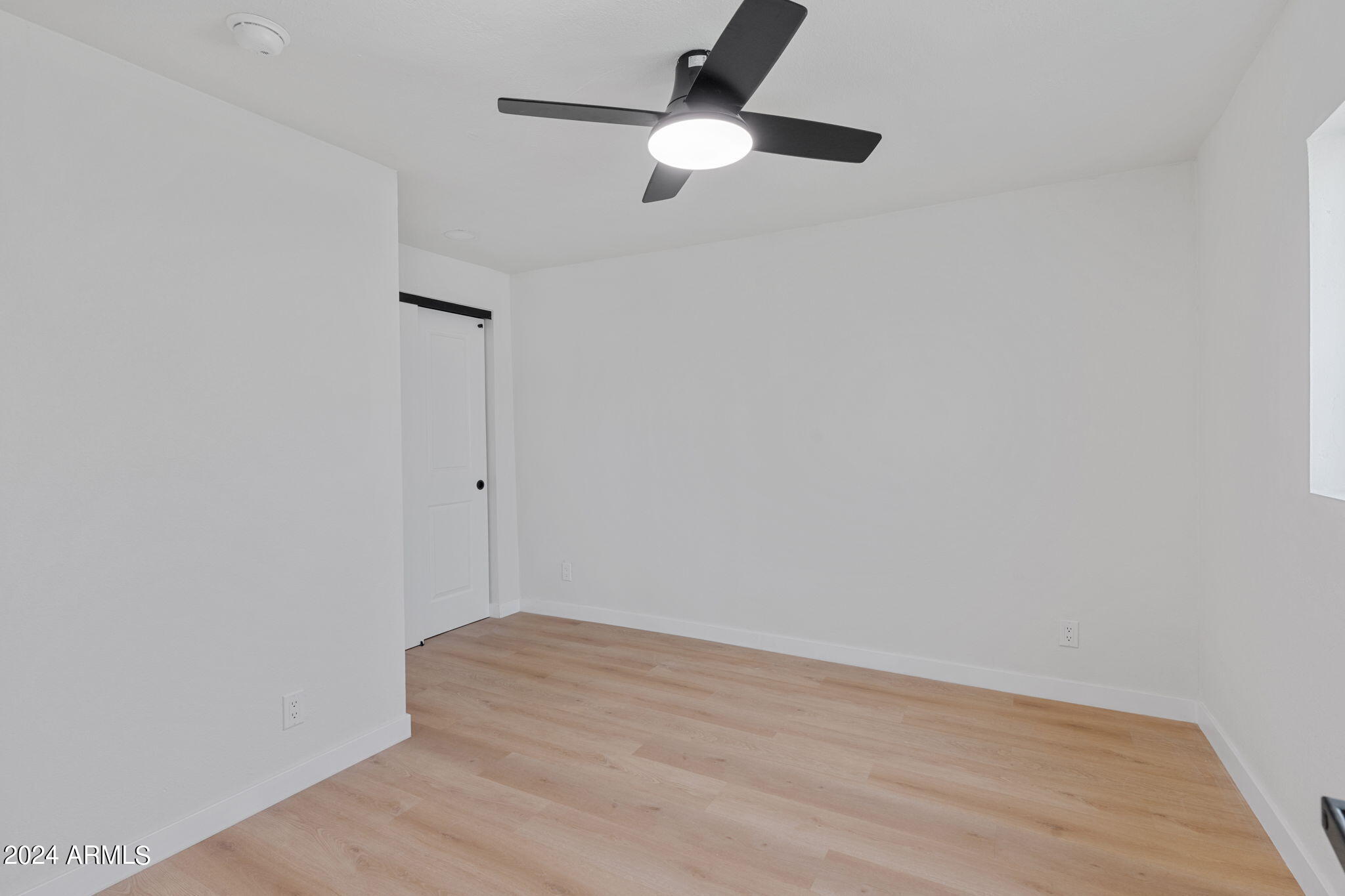 1000 E MARIGOLD Lane