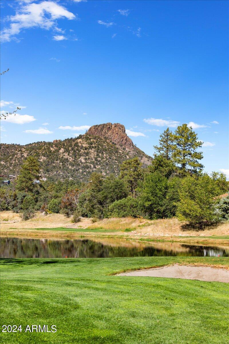 745 CROSSCREEK Drive